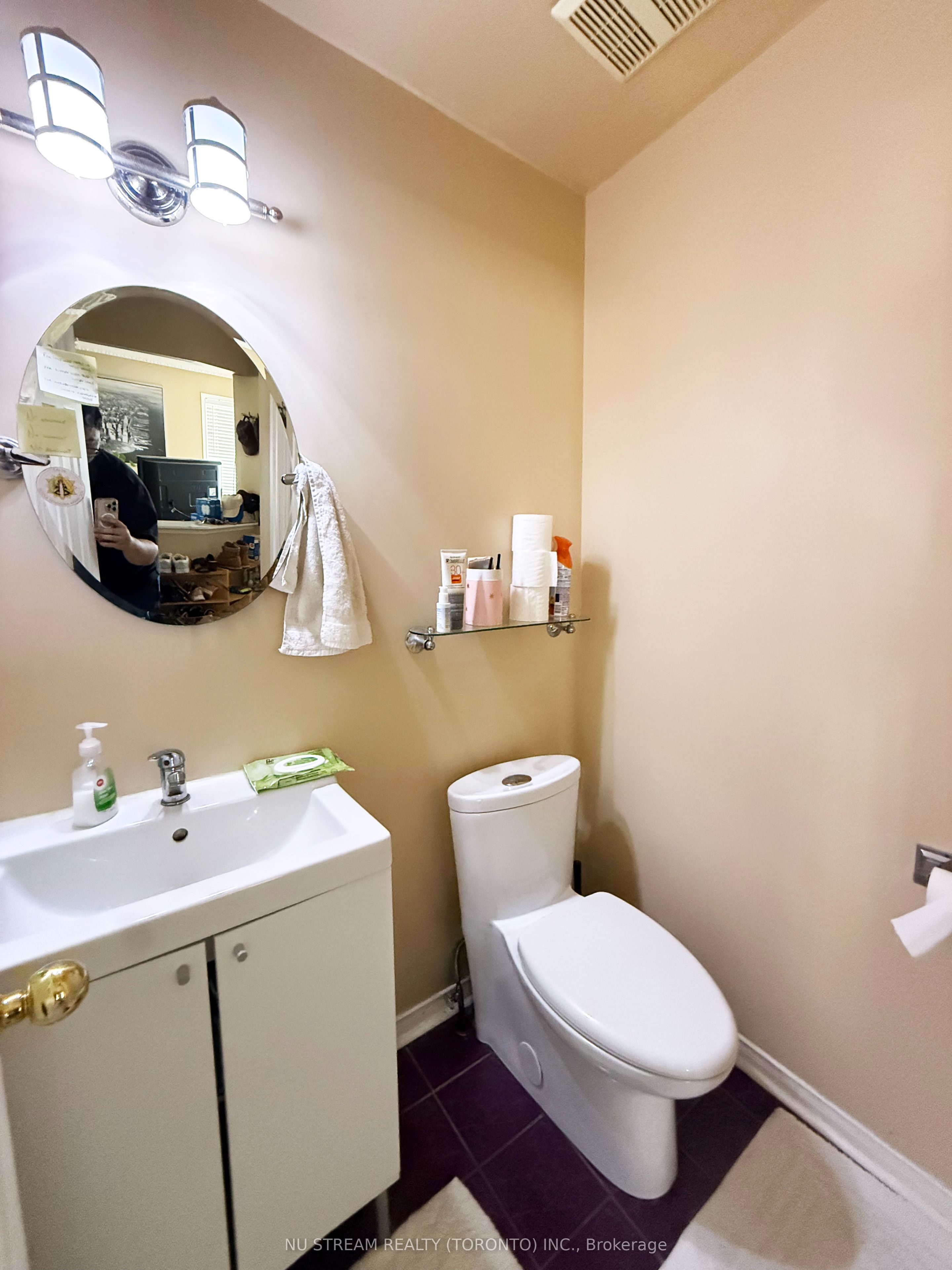 1081 Blueheron Boulevard Property Photo 12