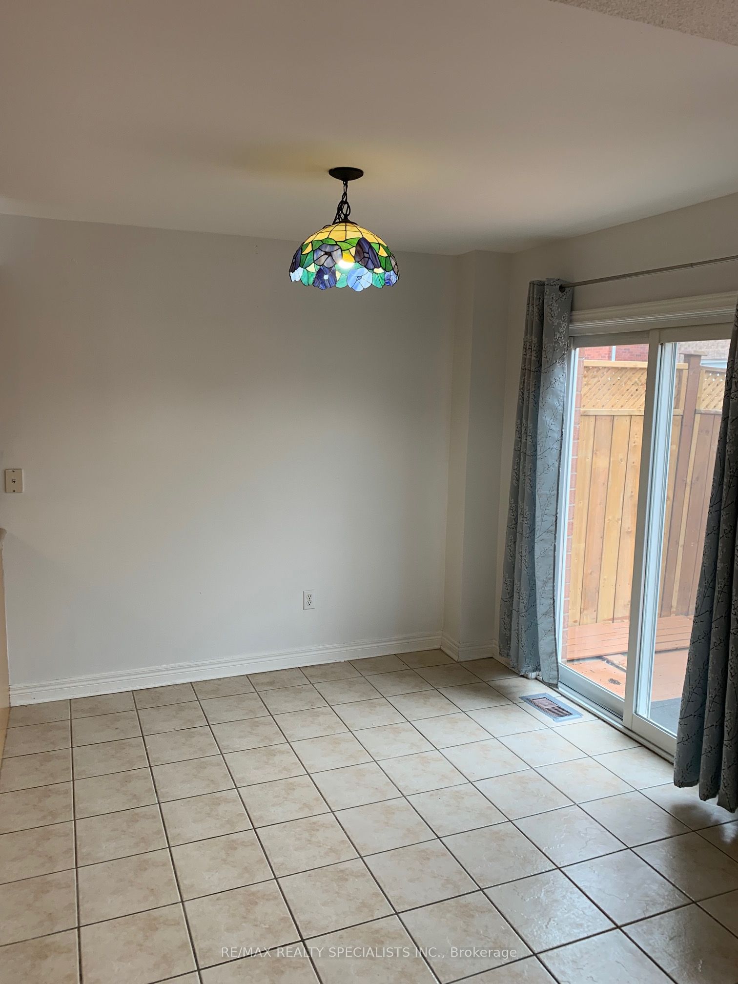 10 Ashmere Road Property Photo 6