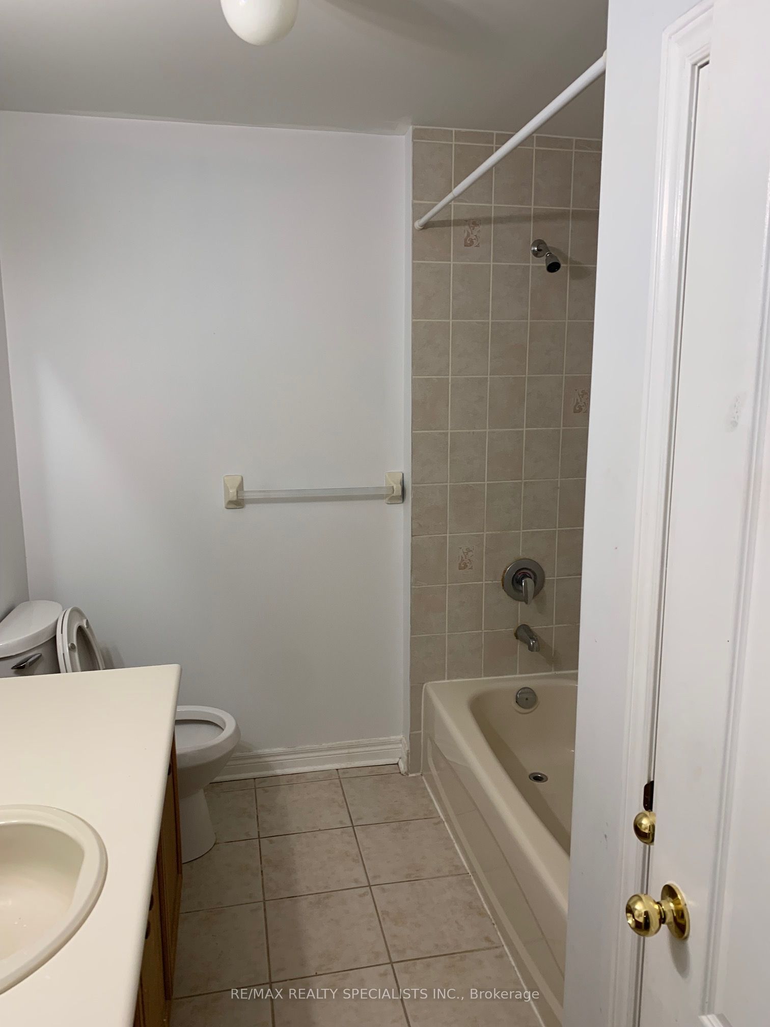 10 Ashmere Road Property Photo 10