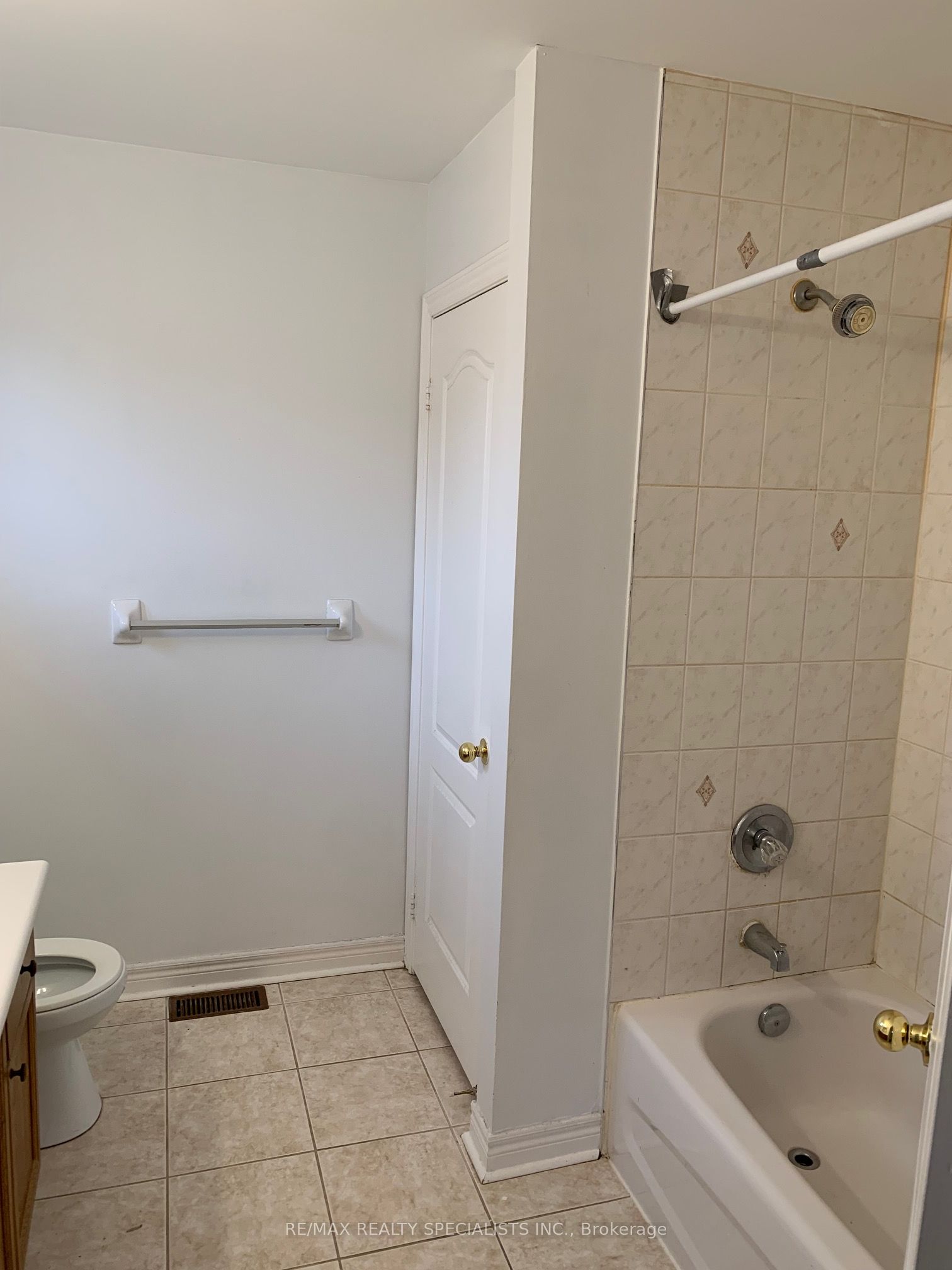 10 Ashmere Road Property Photo 12