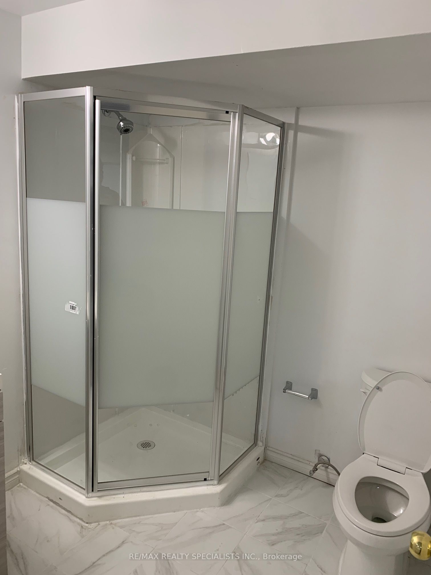 10 Ashmere Road Property Photo 16