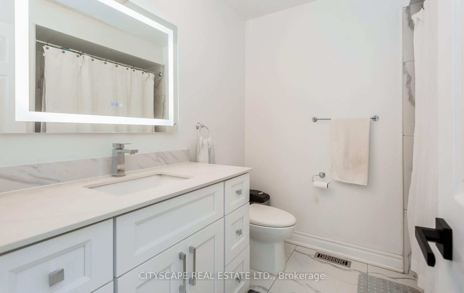 5259 Astwell Avenue Property Photo 37