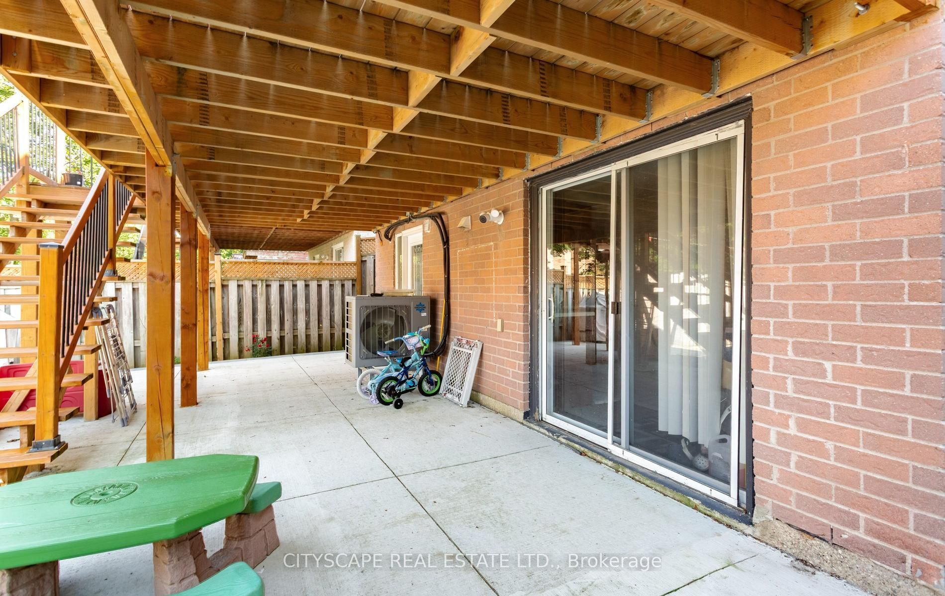 5259 Astwell Avenue Property Photo 48