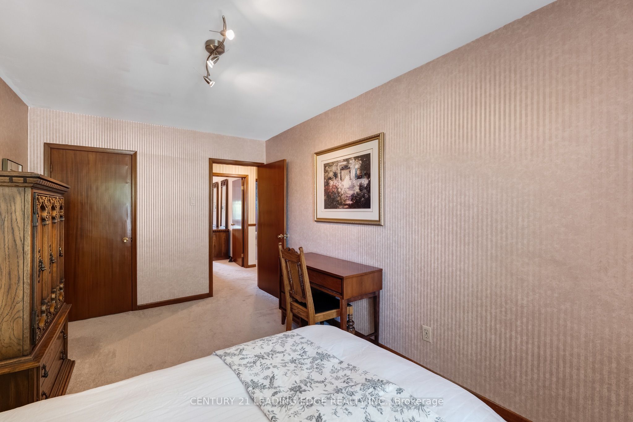 47 Shendale Drive Property Photo 28