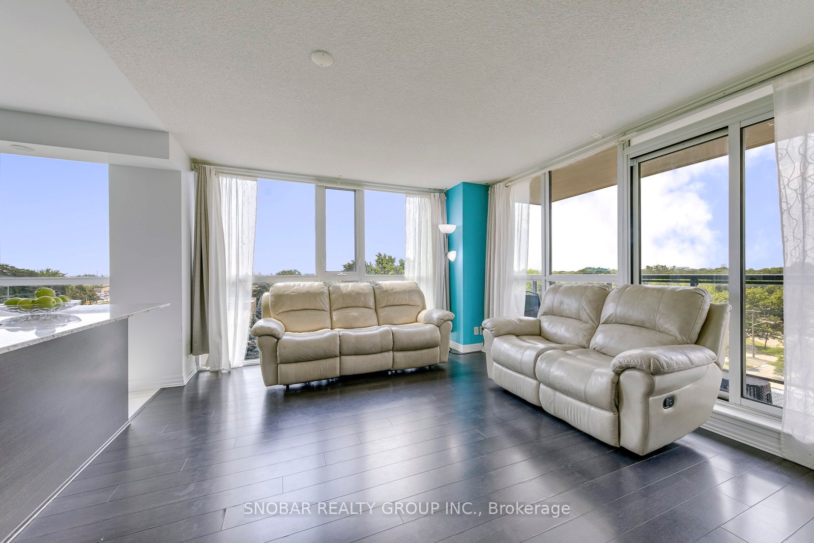 80 Esther Lorrie Drive 618 Property Photo 10
