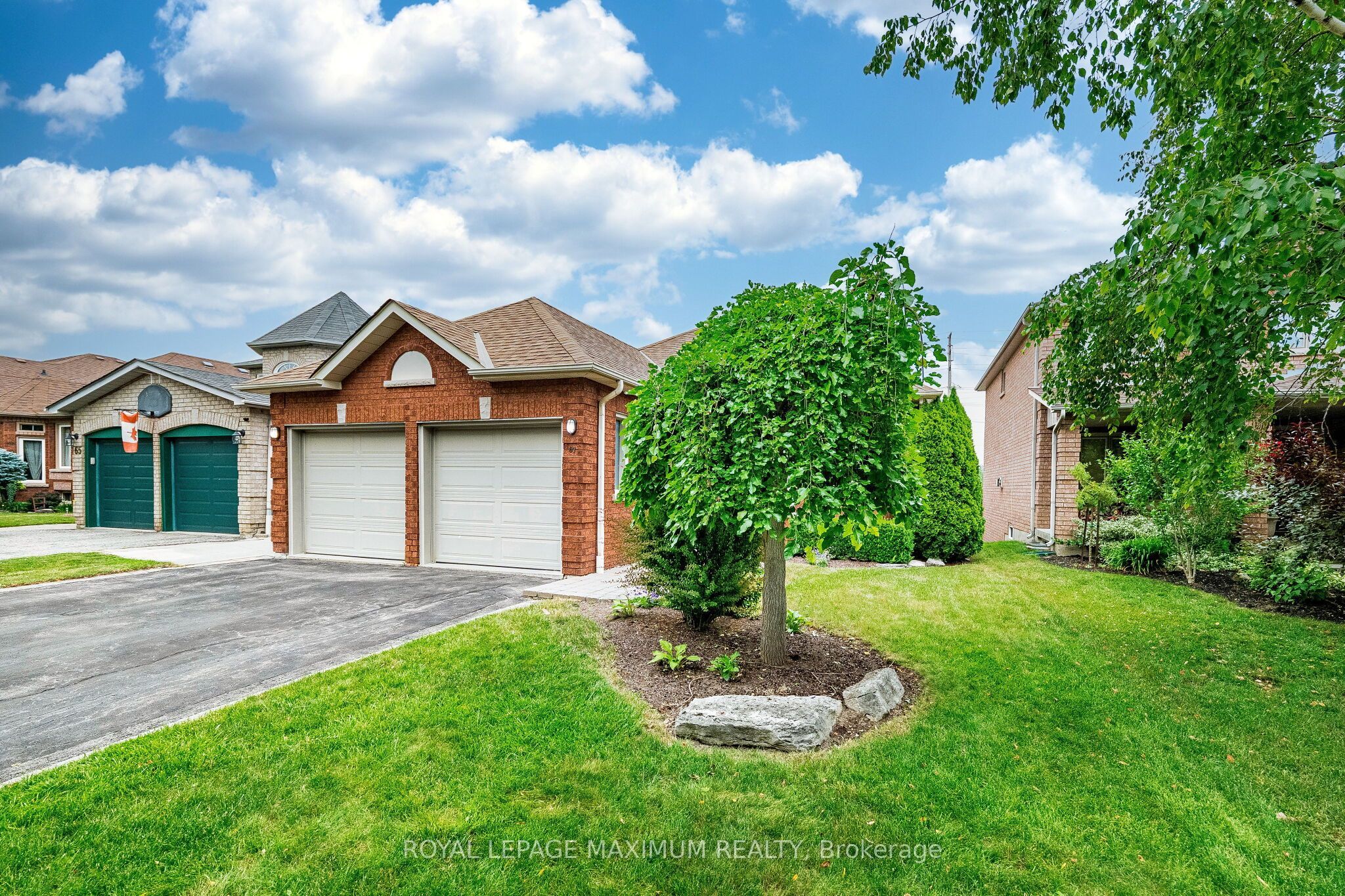 67 Esposito Drive W Property Photo 2
