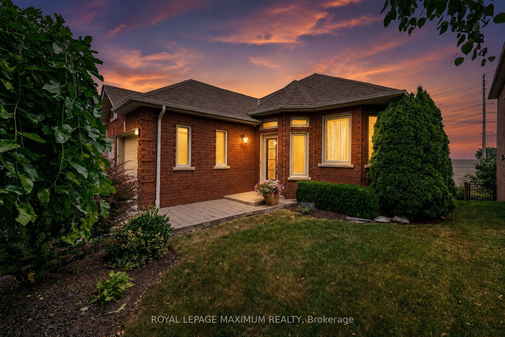 67 Esposito Drive W Property Photo 3