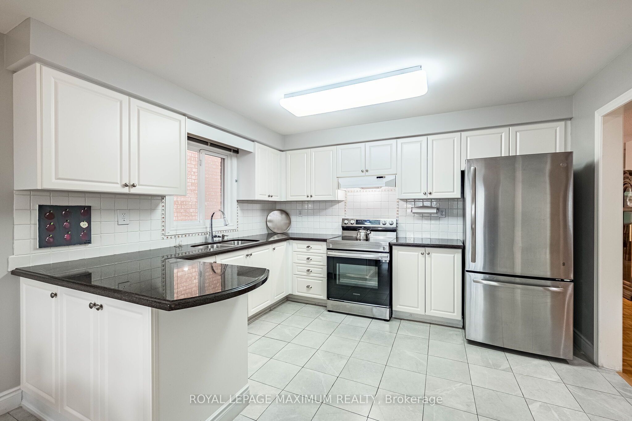 67 Esposito Drive W Property Photo 8