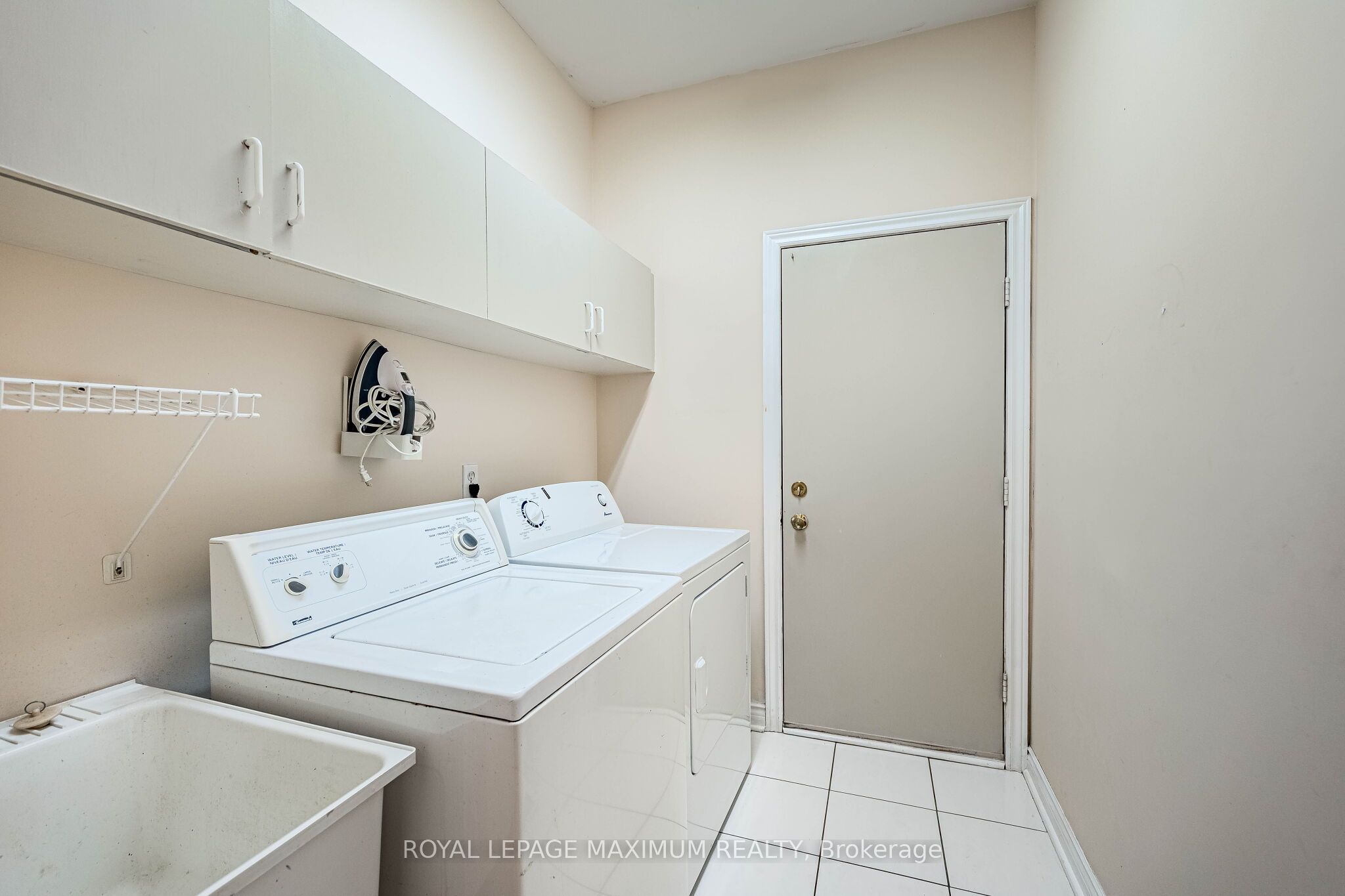 67 Esposito Drive W Property Photo 13