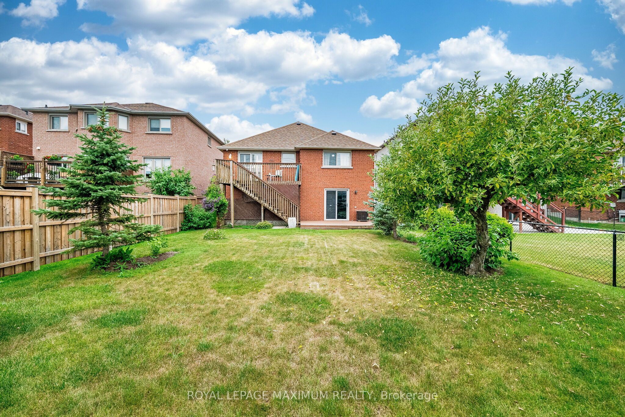67 Esposito Drive W Property Photo 17