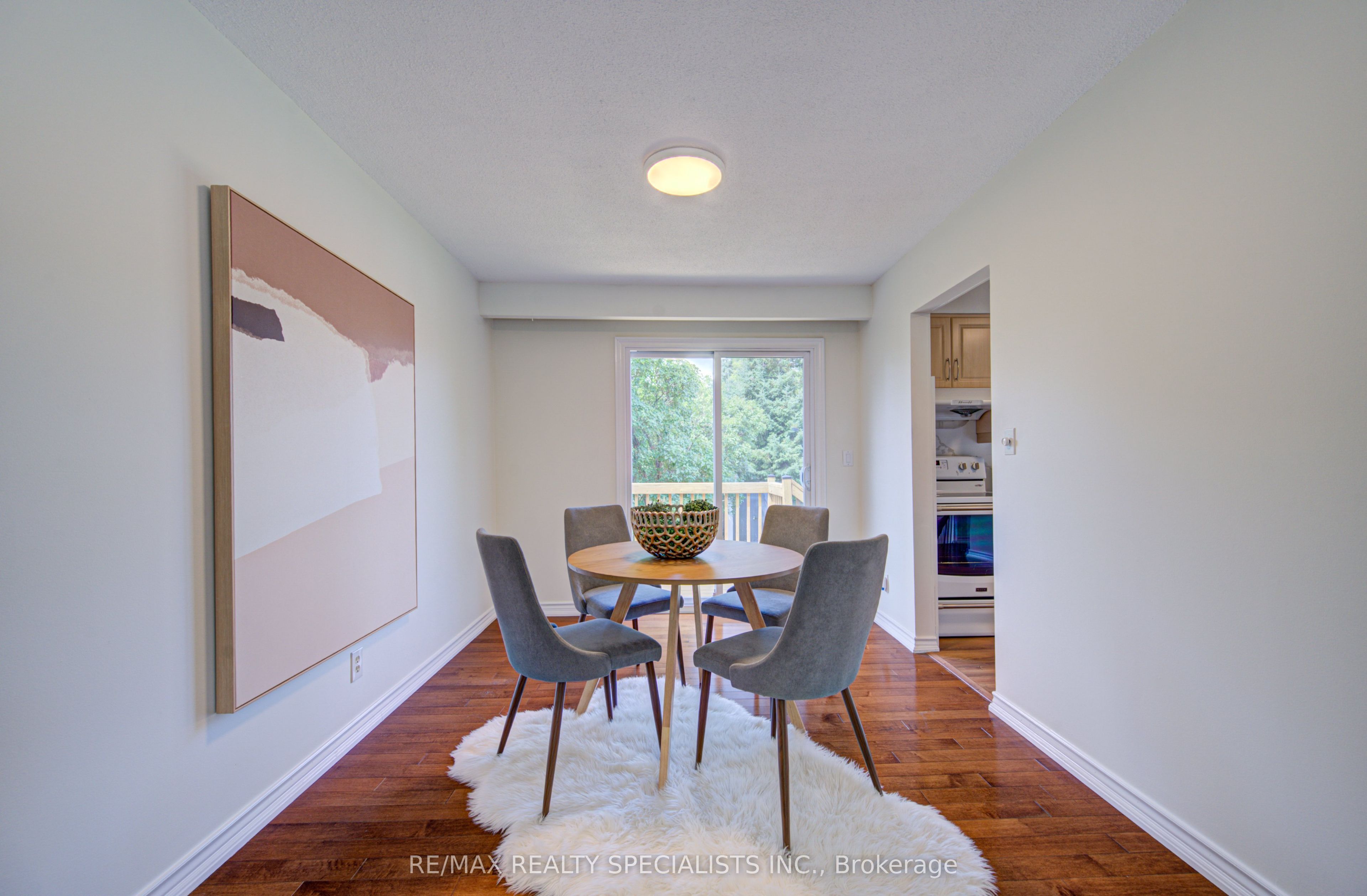 2485 Council Ring Road Property Photo 9
