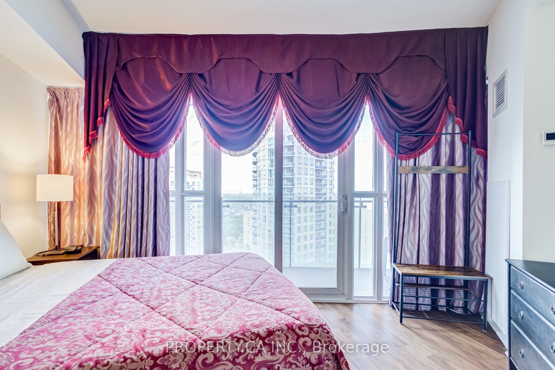 50 Absolute Avenue 2503 Property Photo 19