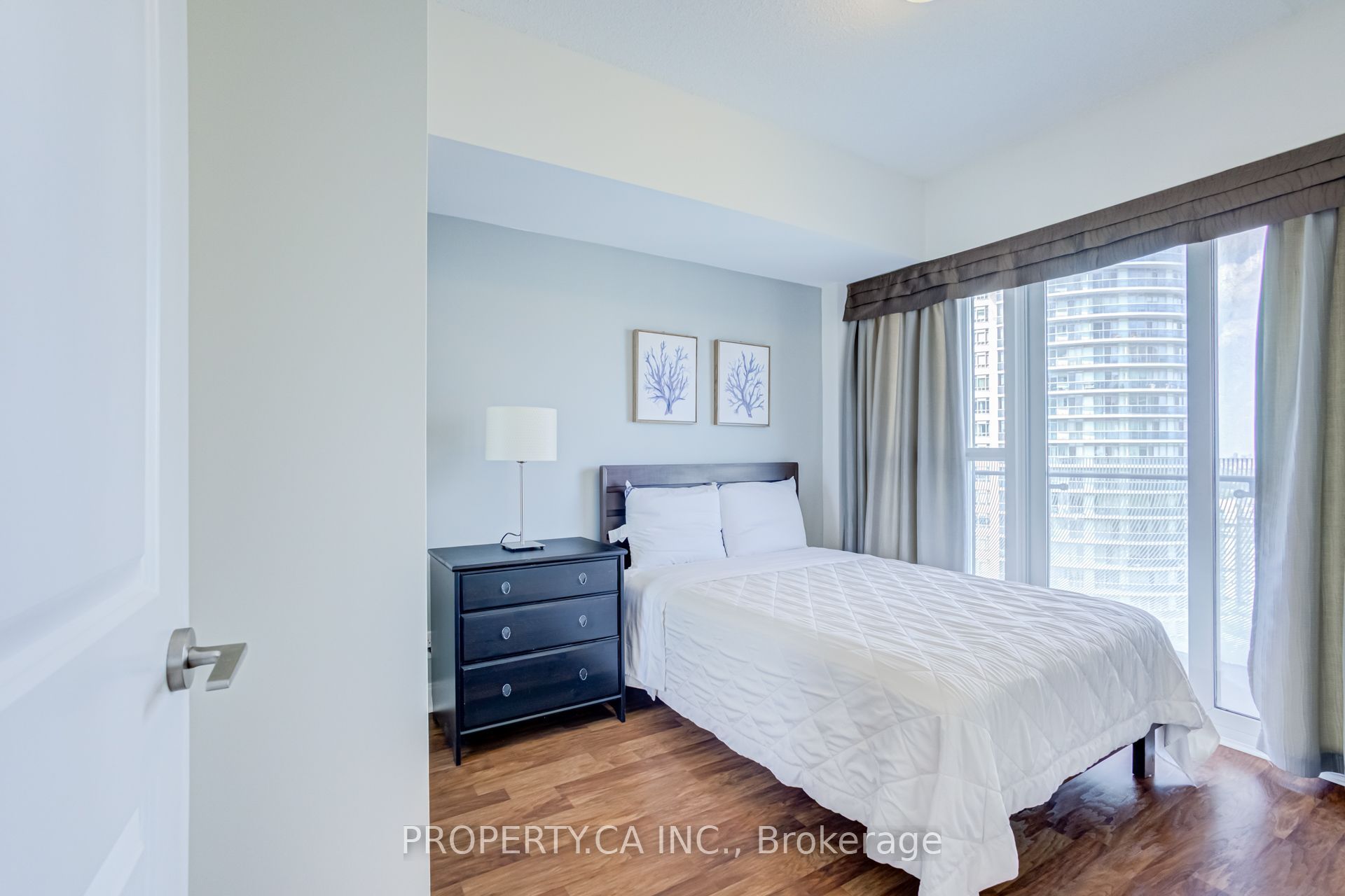 50 Absolute Avenue 2503 Property Photo 22