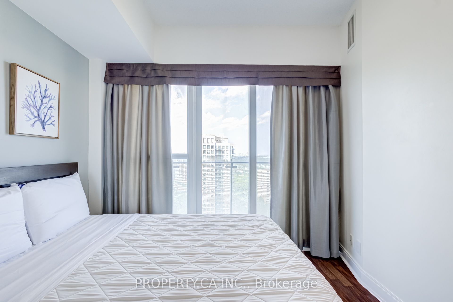 50 Absolute Avenue 2503 Property Photo 23