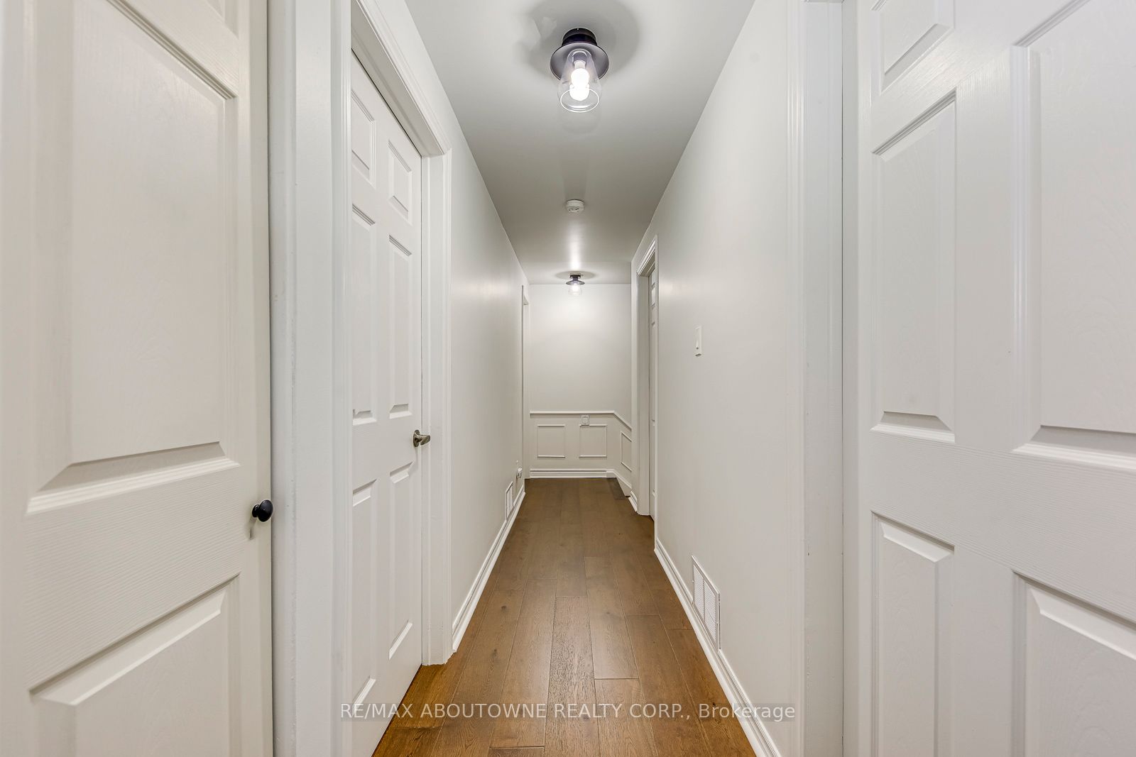2565 Windjammer Road Property Photo 28