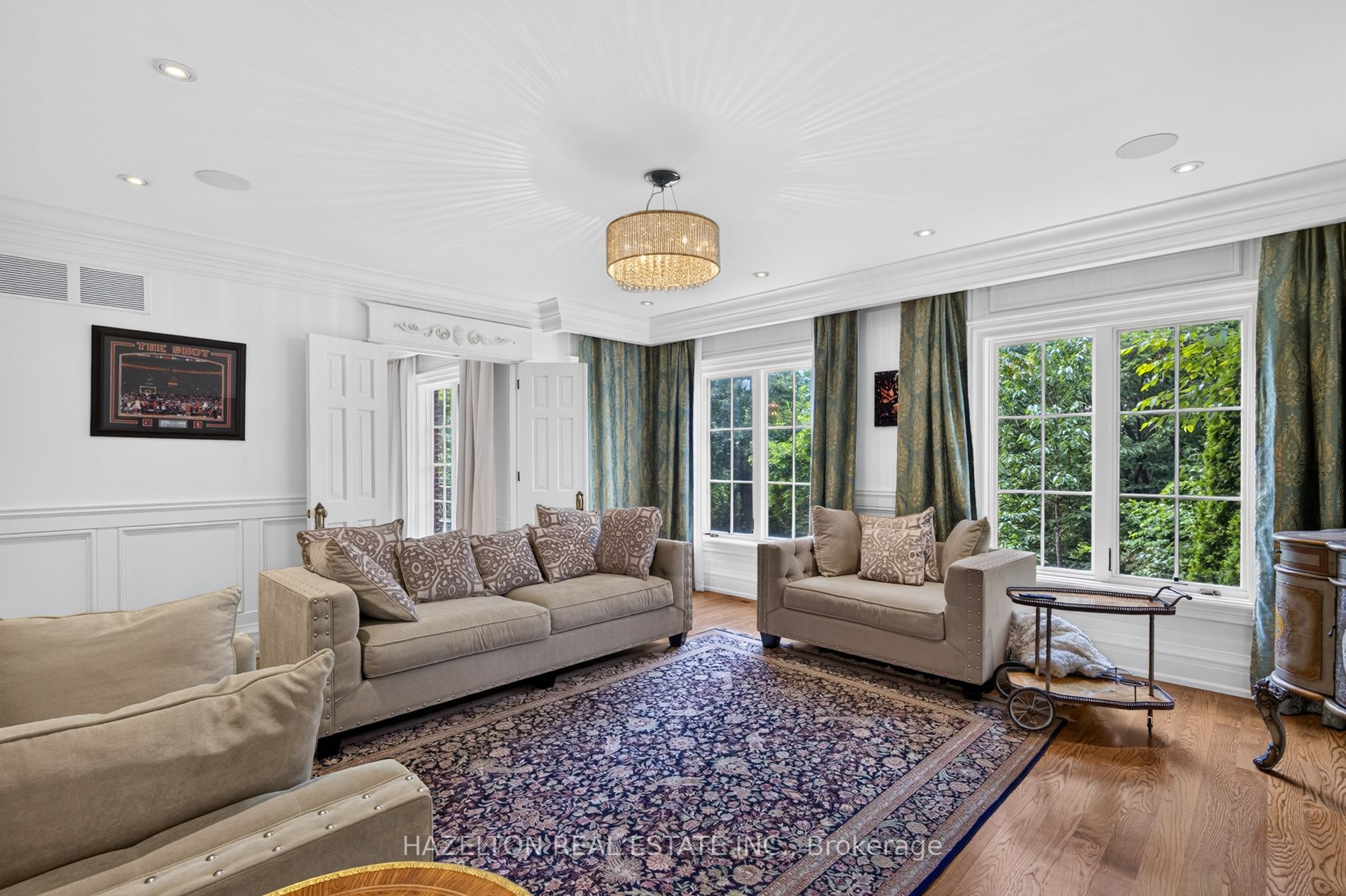 246 Riverside Drive Property Photo 8