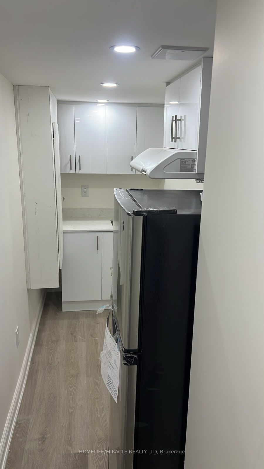 5911 Saigon Street Property Photo 11