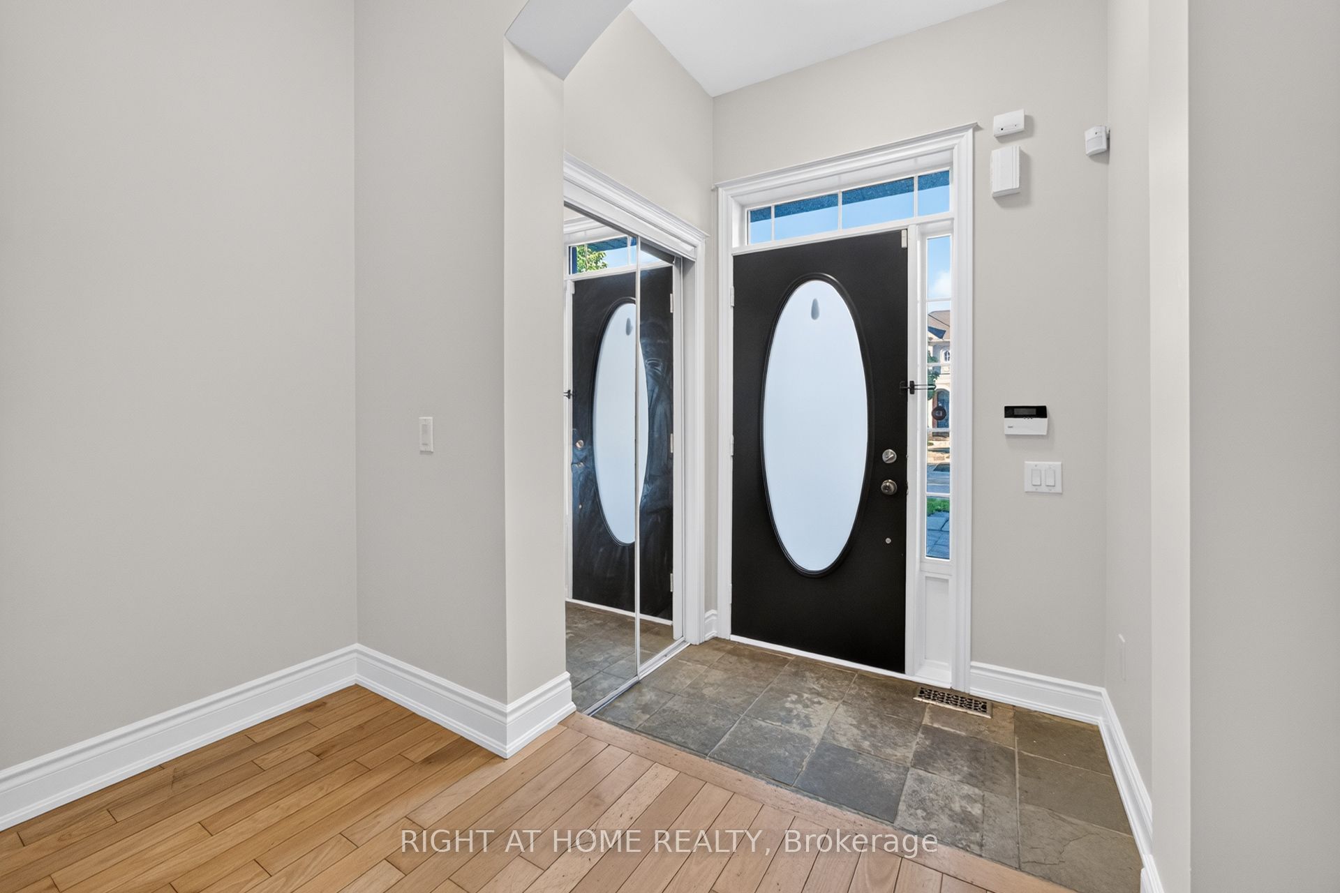 346 Creek Path Avenue Property Photo 7