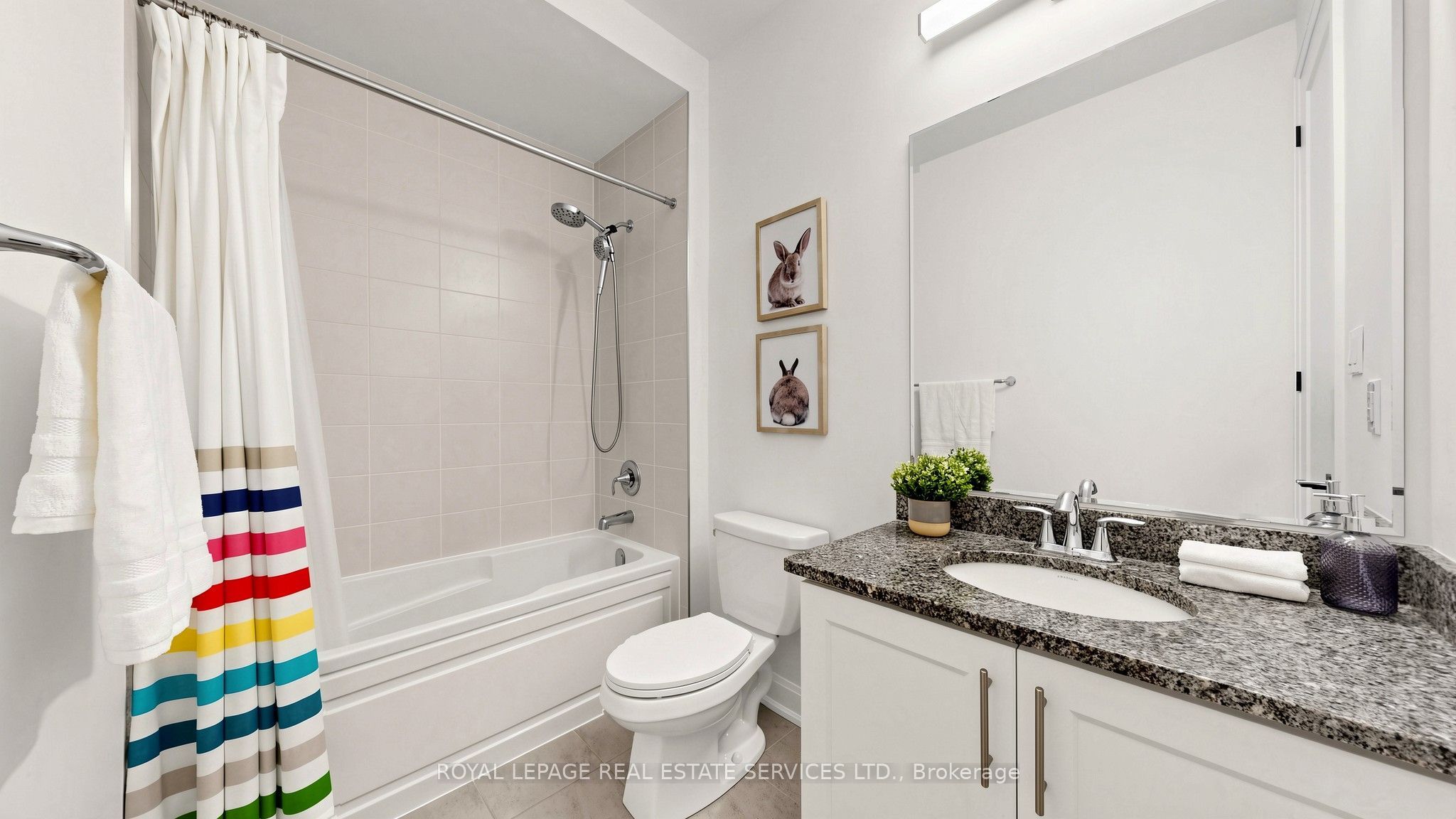 1527 Varelas Passage Property Photo 34