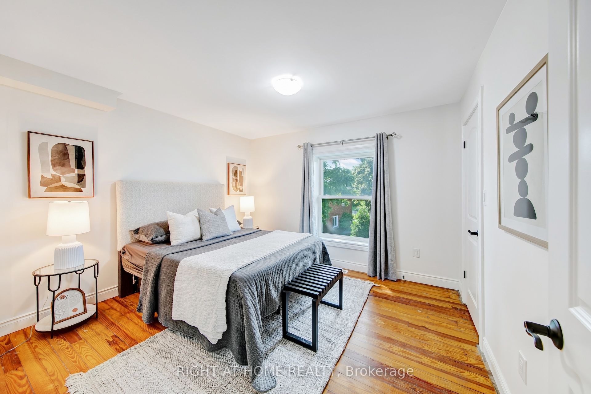 30 Willow Street N Property Photo 26
