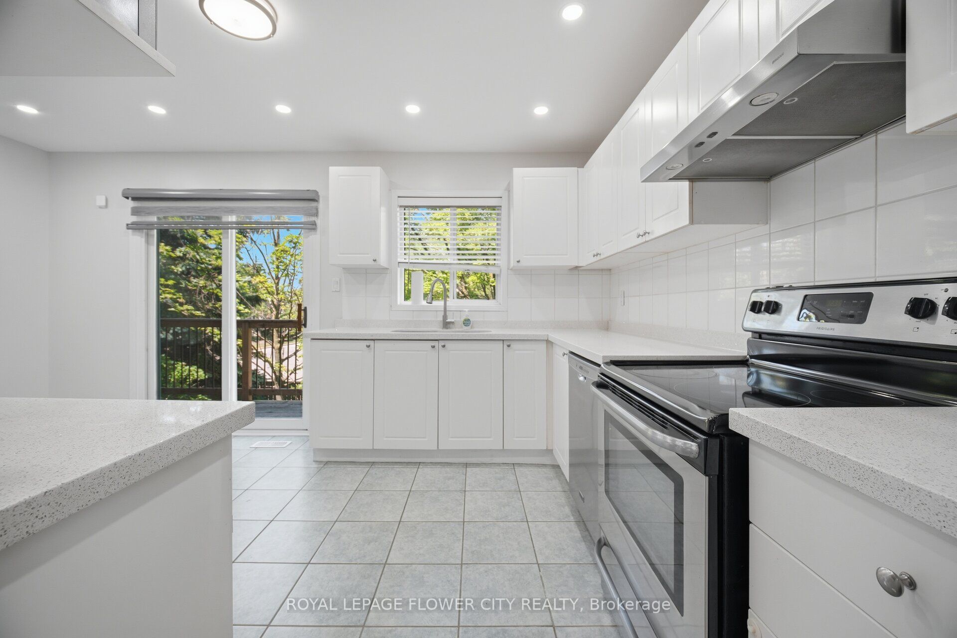 8305 Mclaughlin Road S 2 Property Photo 15