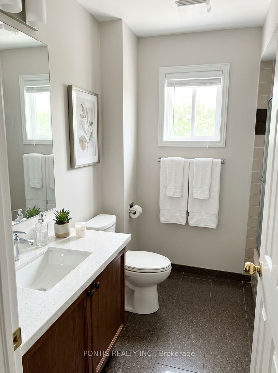 2538 Raglan Court Property Photo 13