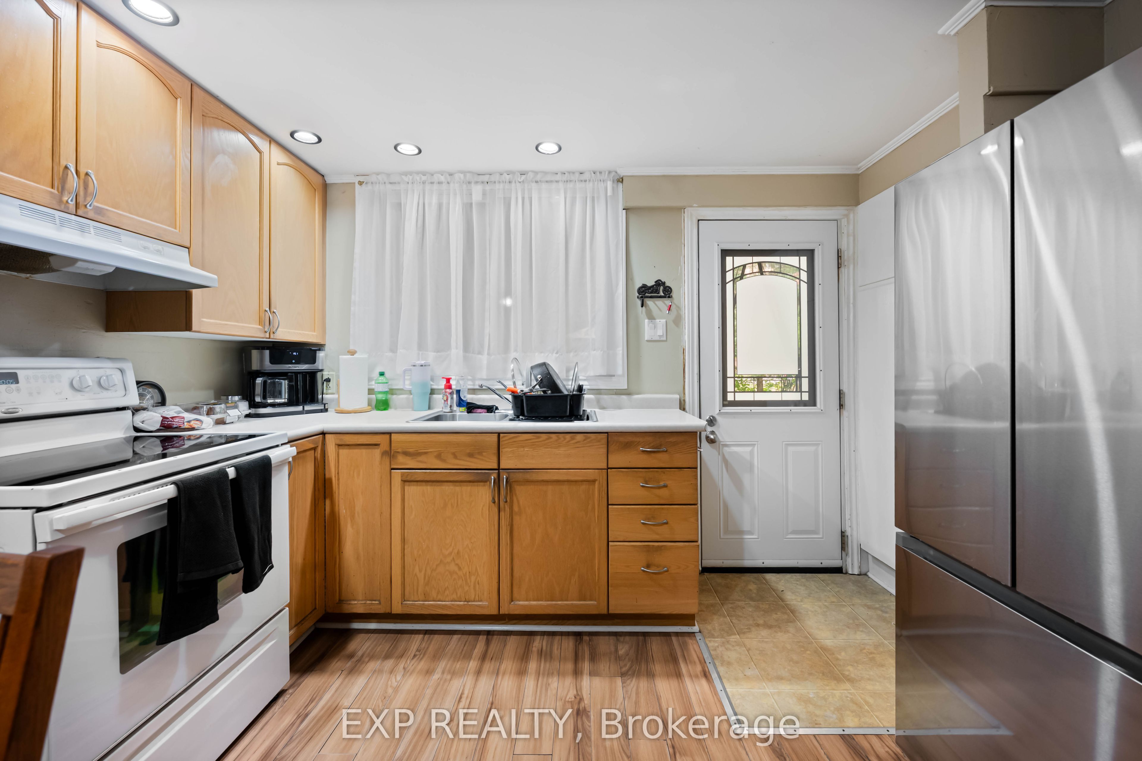 5 Fourth Avenue Property Photo 5