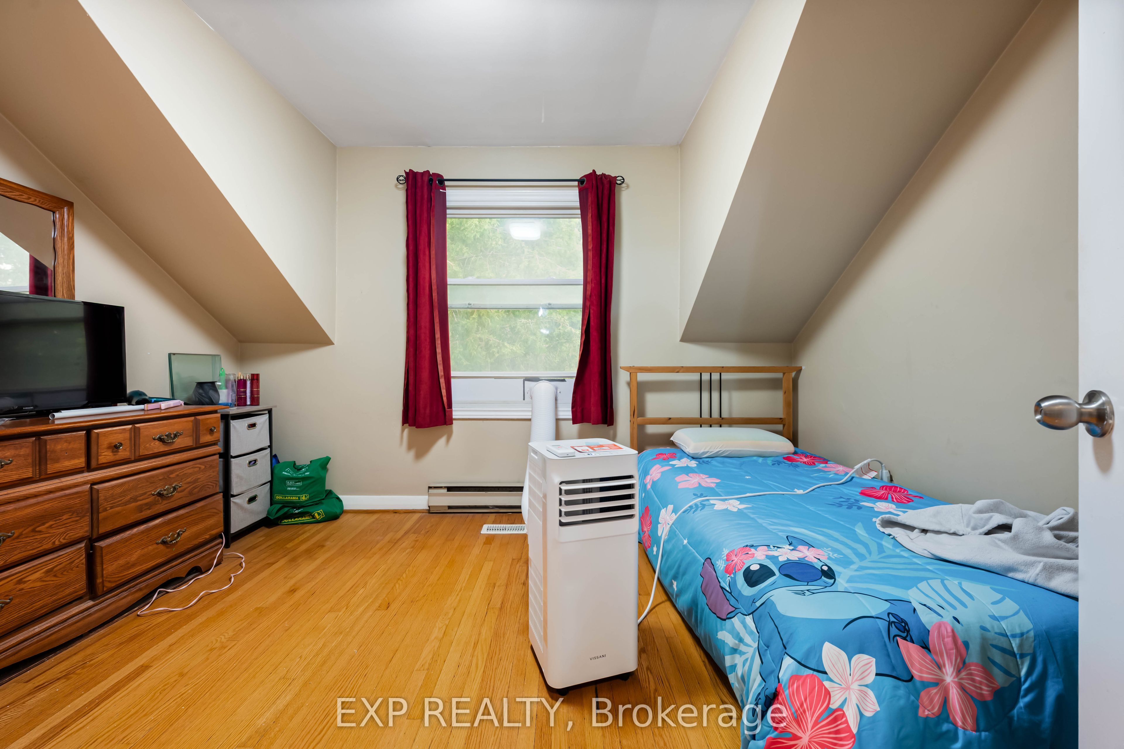 5 Fourth Avenue Property Photo 12