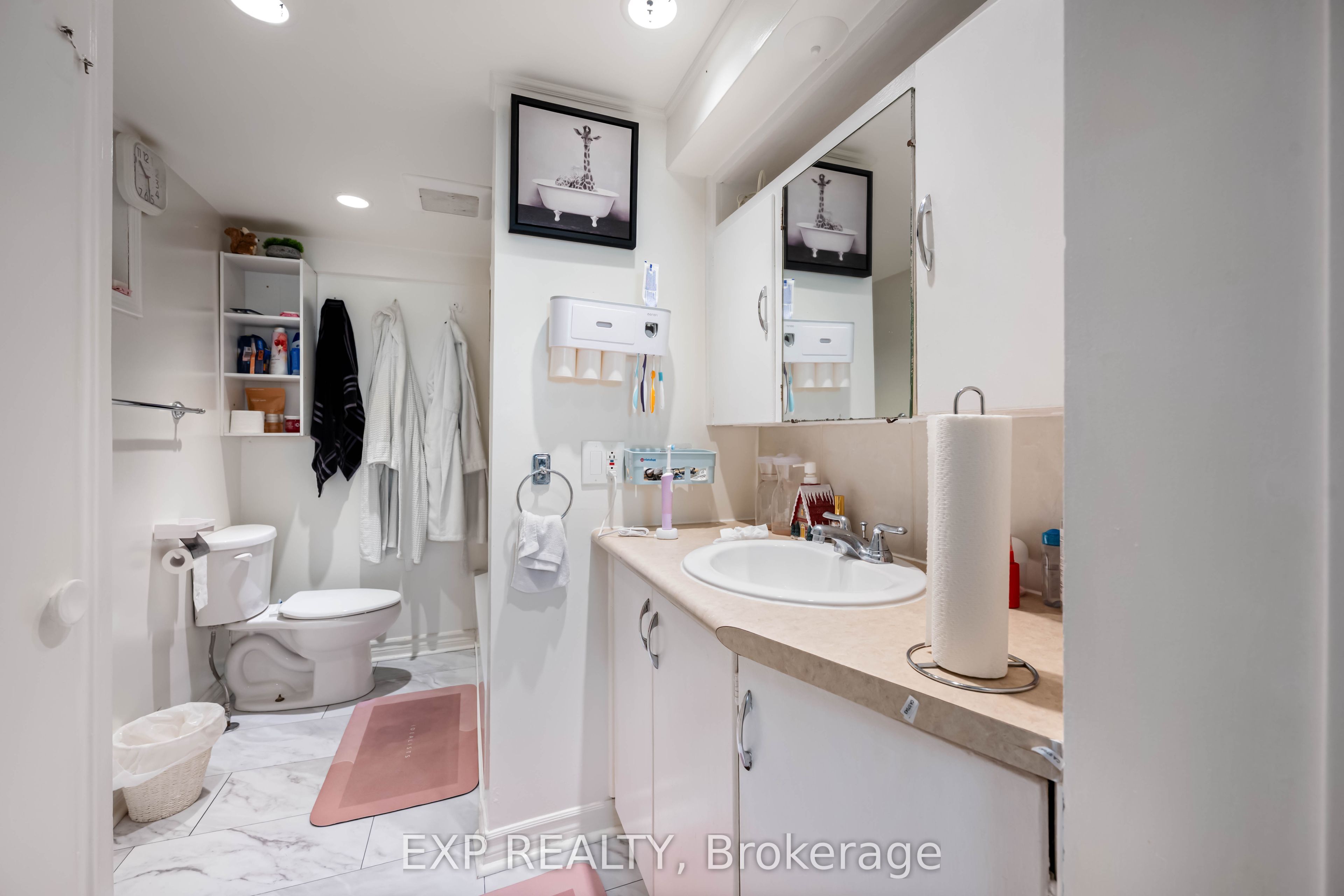 5 Fourth Avenue Property Photo 23
