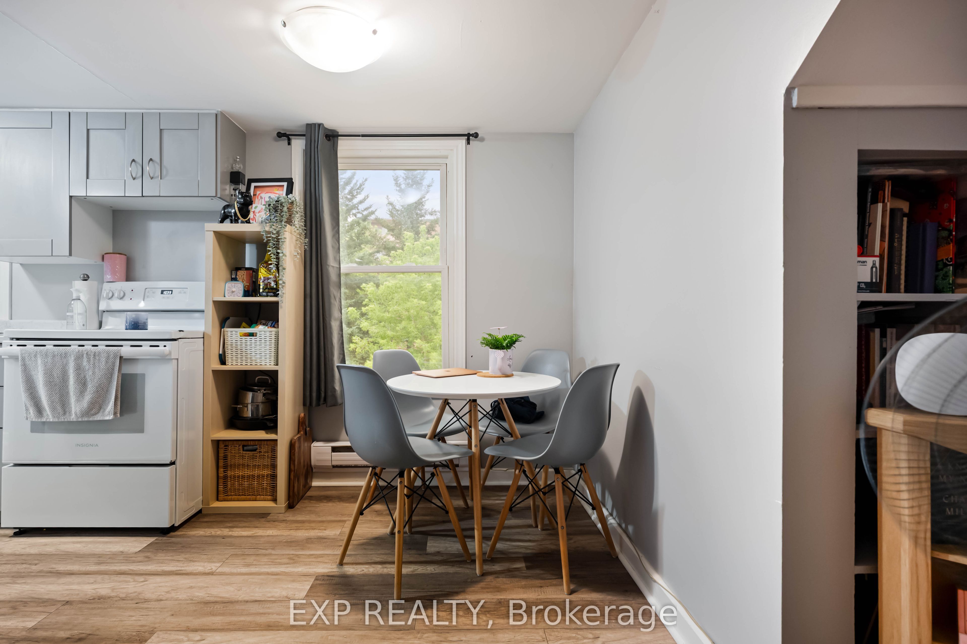 5 Fourth Avenue Property Photo 27