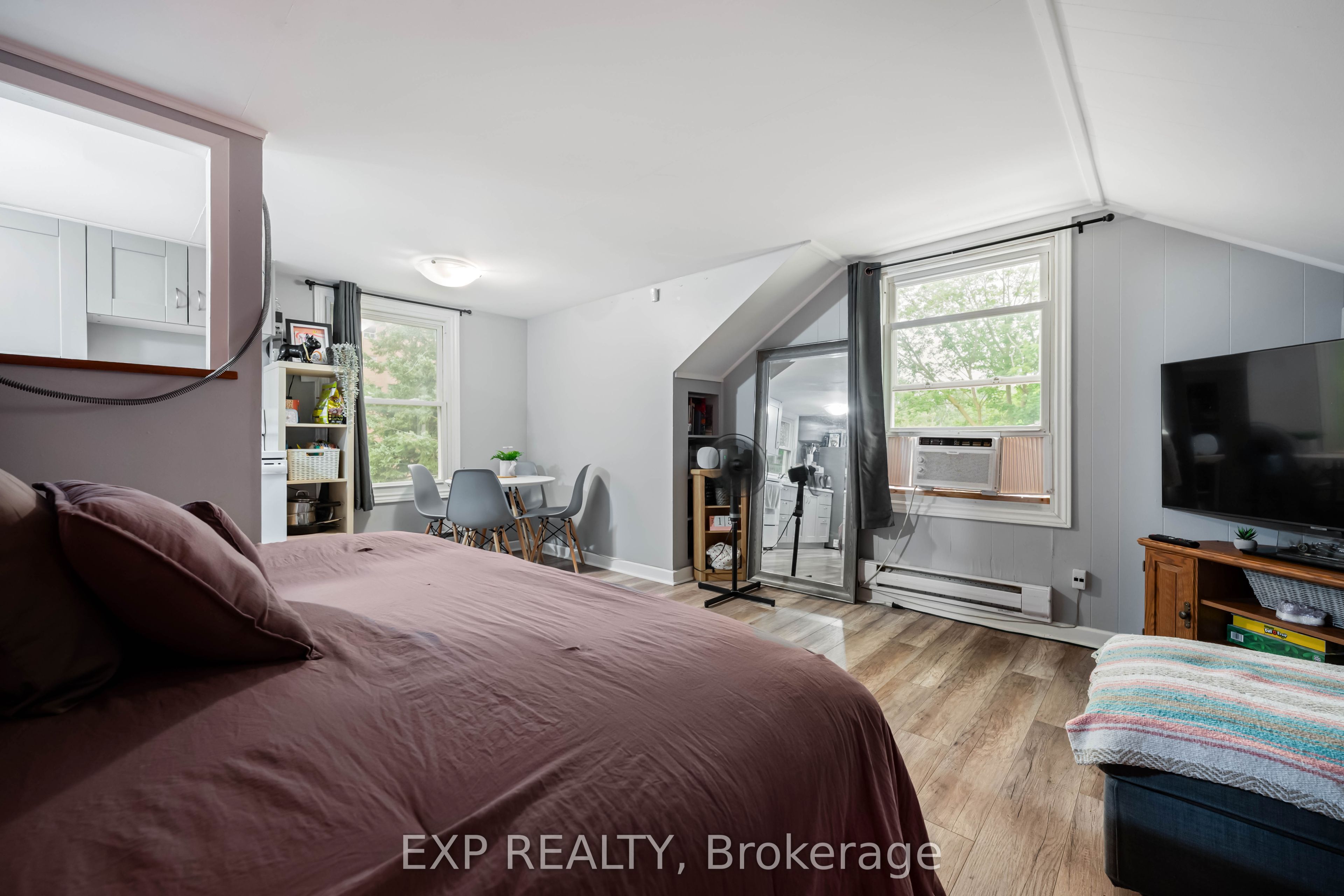 5 Fourth Avenue Property Photo 29