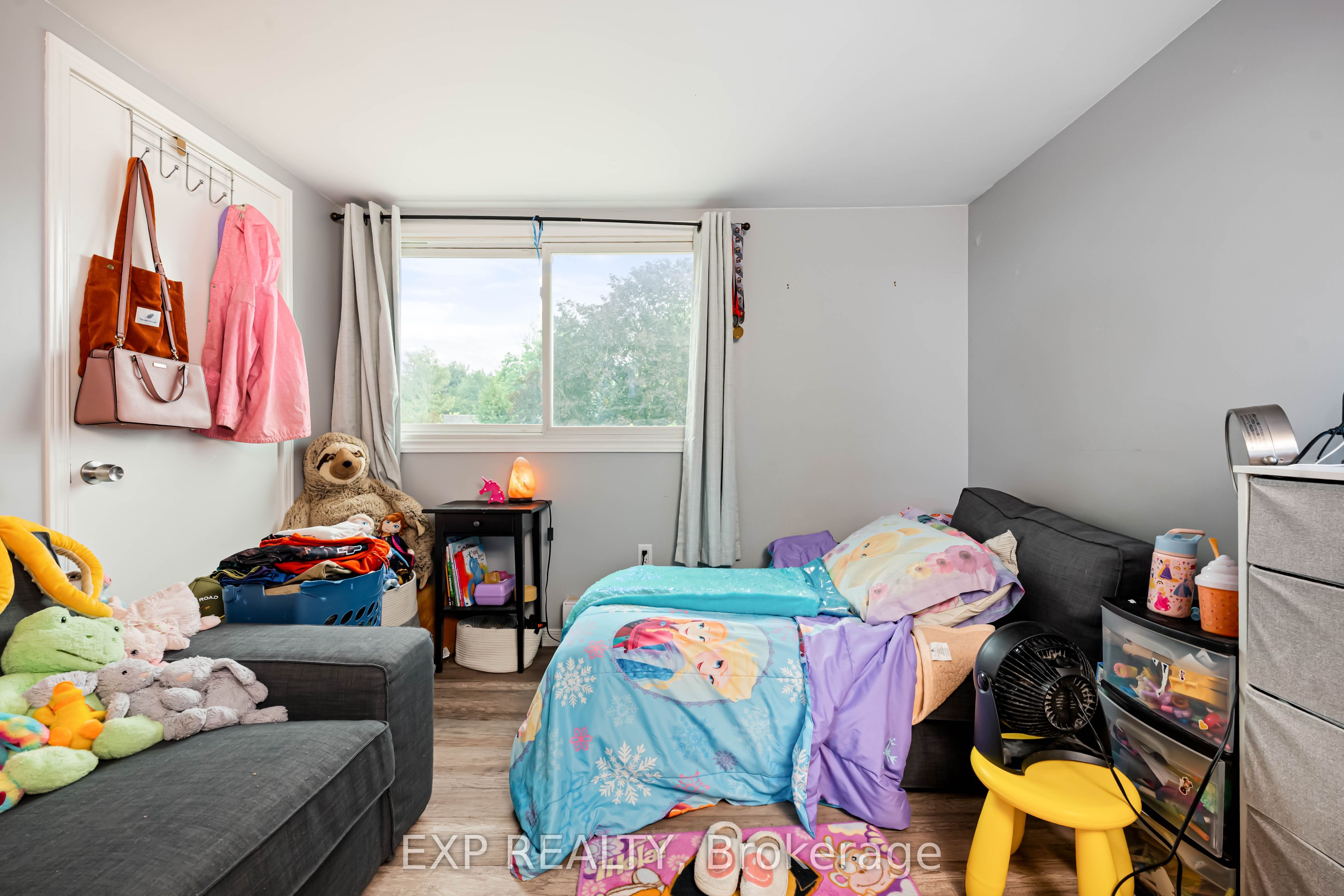 5 Fourth Avenue Property Photo 34