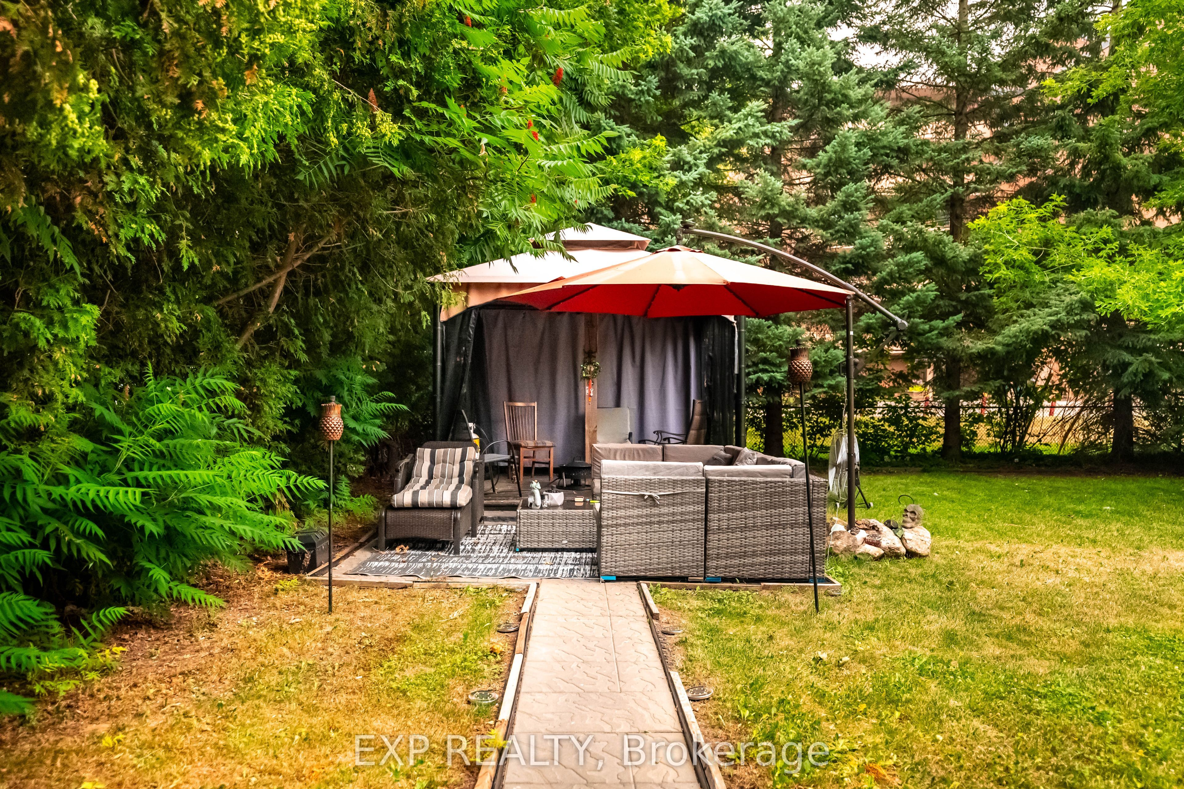 5 Fourth Avenue Property Photo 39