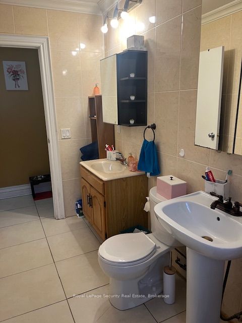 627 Caledonia Road Property Photo 10