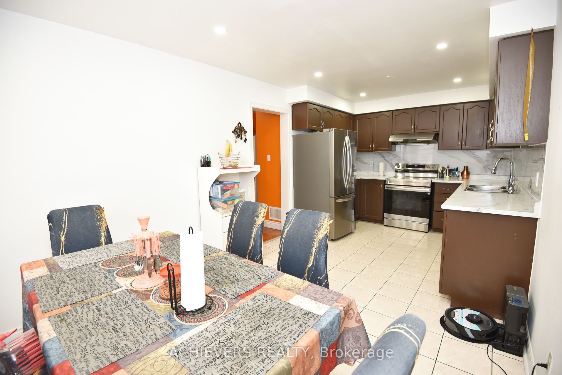 83 Clover Bloom Road Property Photo 15