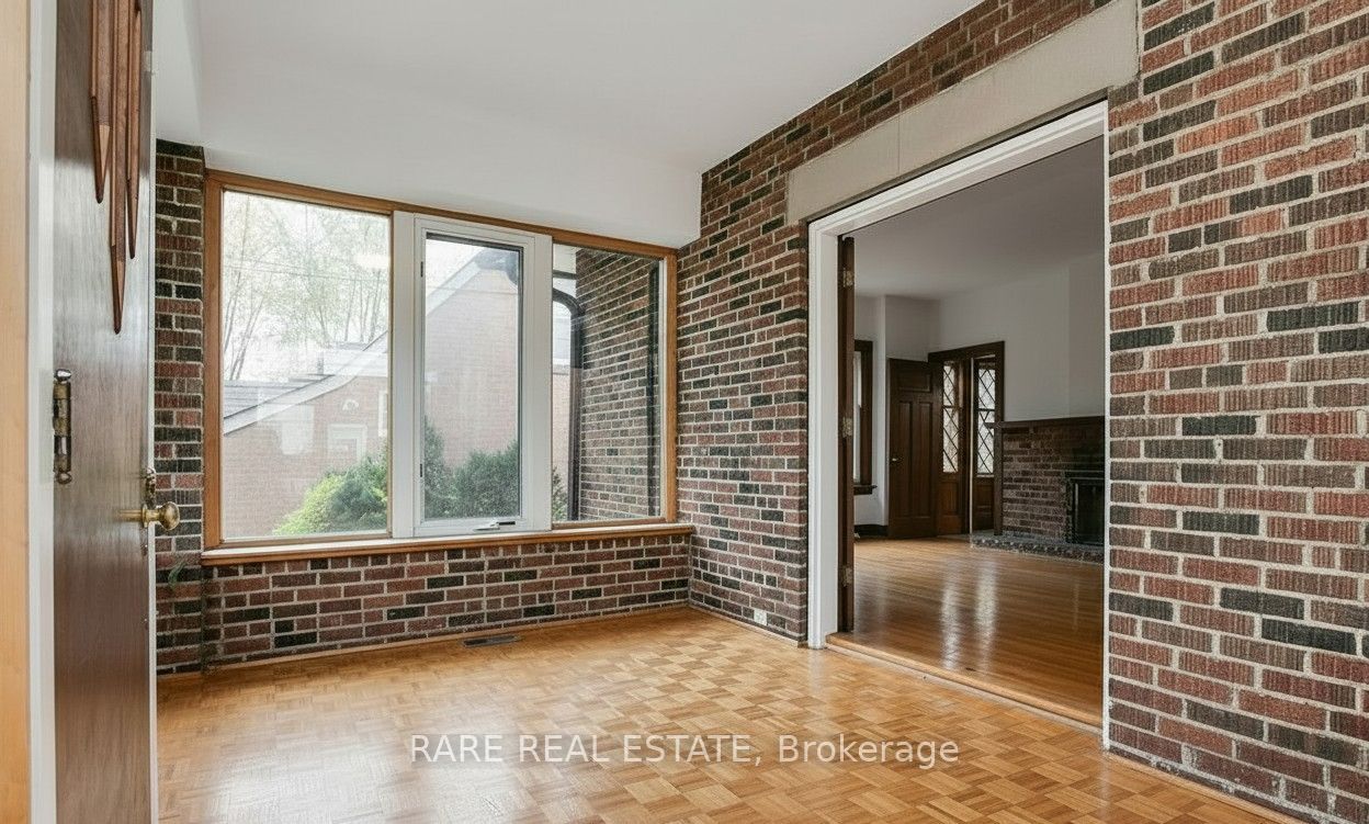 224 Ellis Avenue Property Photo 2