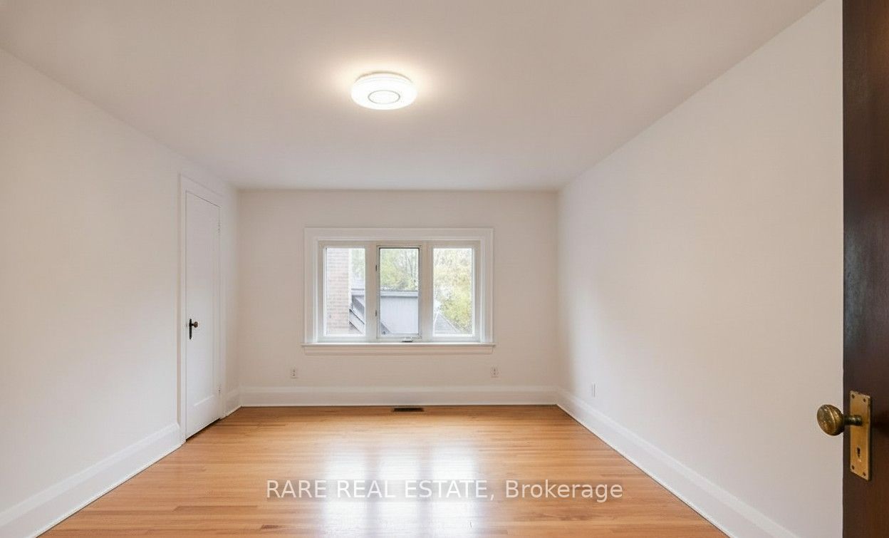 224 Ellis Avenue Property Photo 12