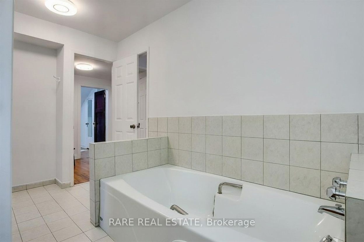 224 Ellis Avenue Property Photo 18