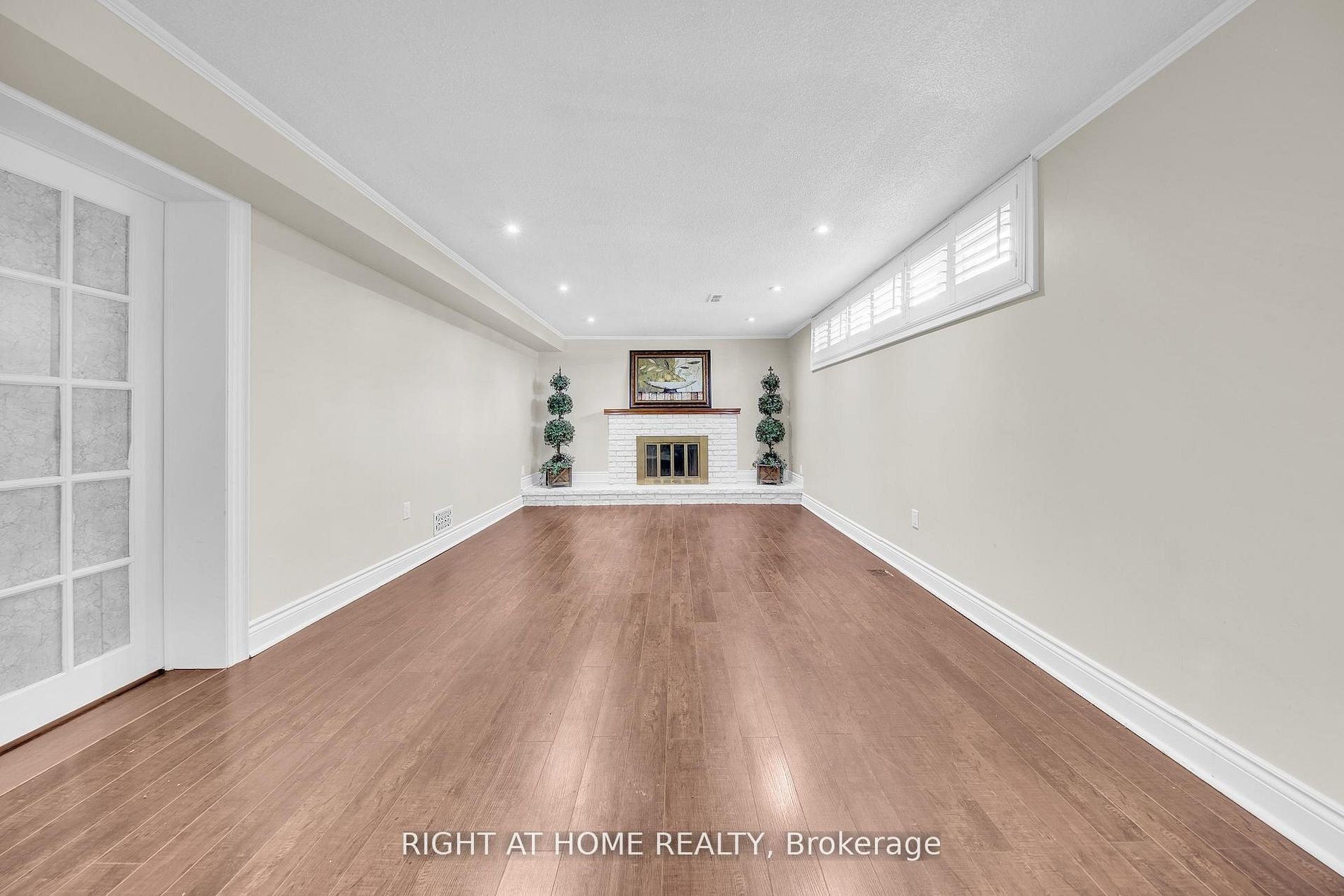 19 Wall Avenue Basement Property Photo 15