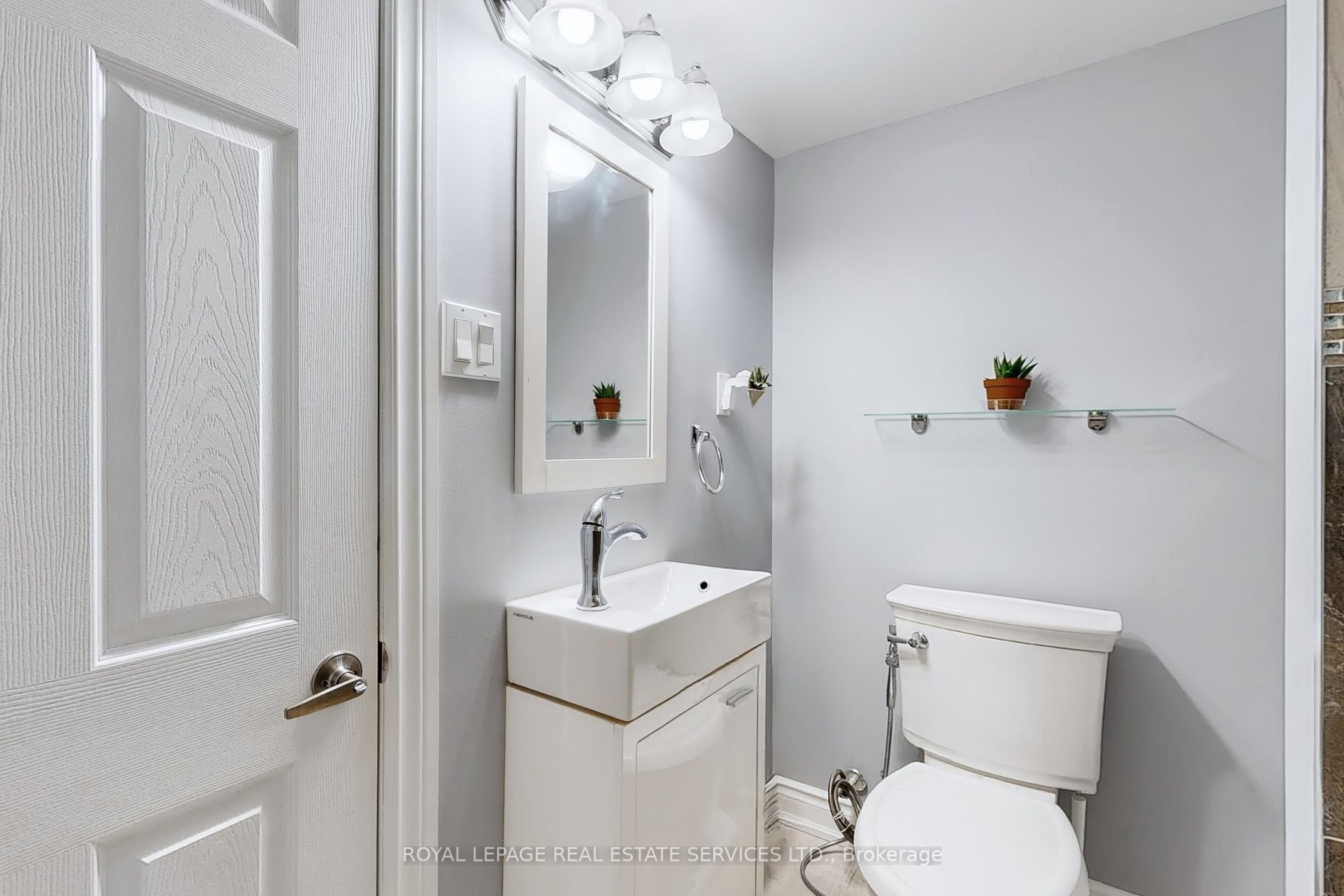 659 Hood Terrace Property Photo 34