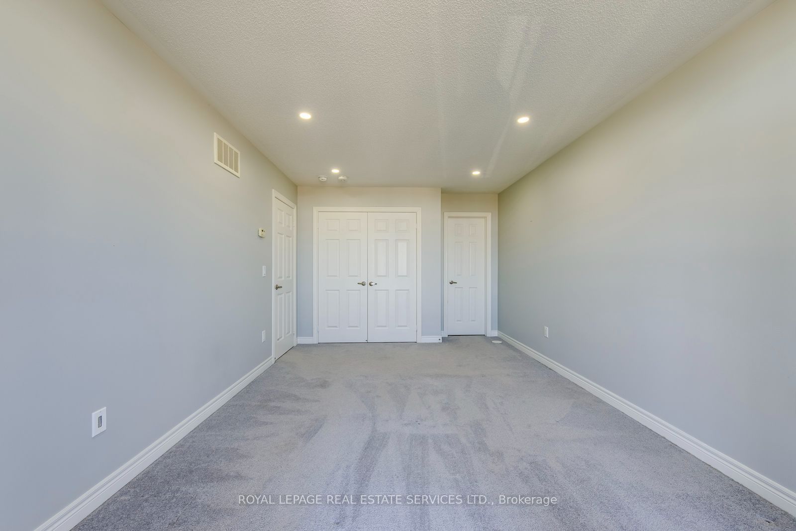 486 Silver Maple Road Property Photo 31