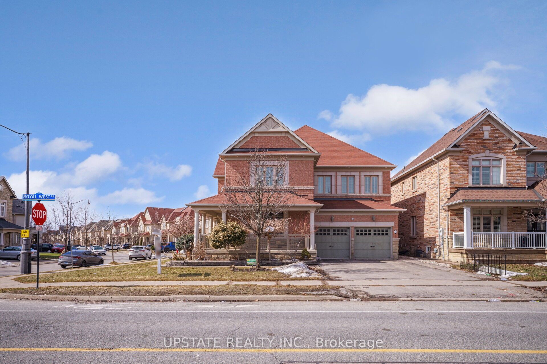 2 Beachville Circle Property Photo 1
