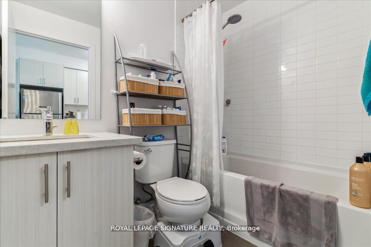 2486 Old Bronte Road 331 Property Photo 17