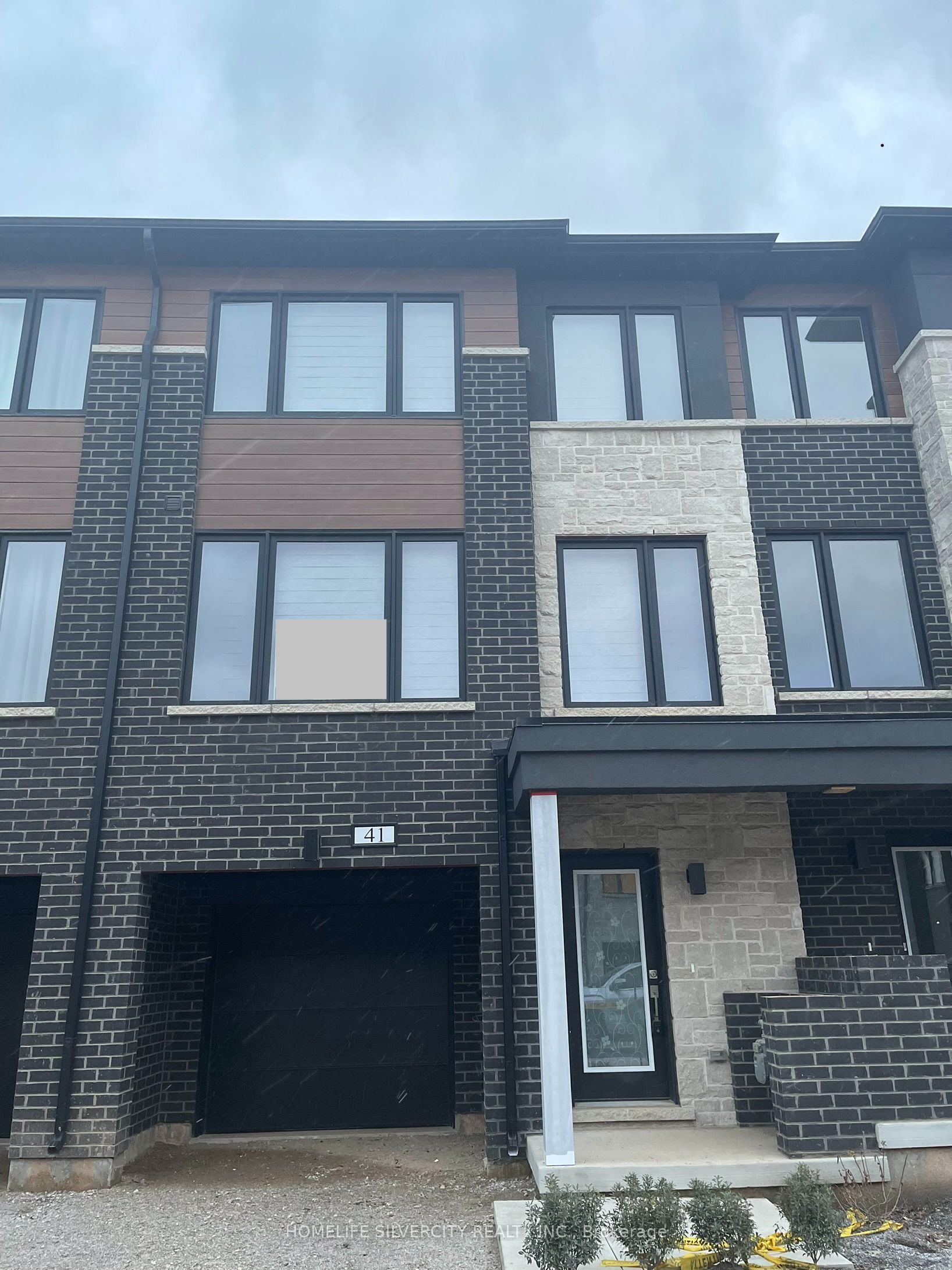 41 Humberstone Drive Property Photo 1