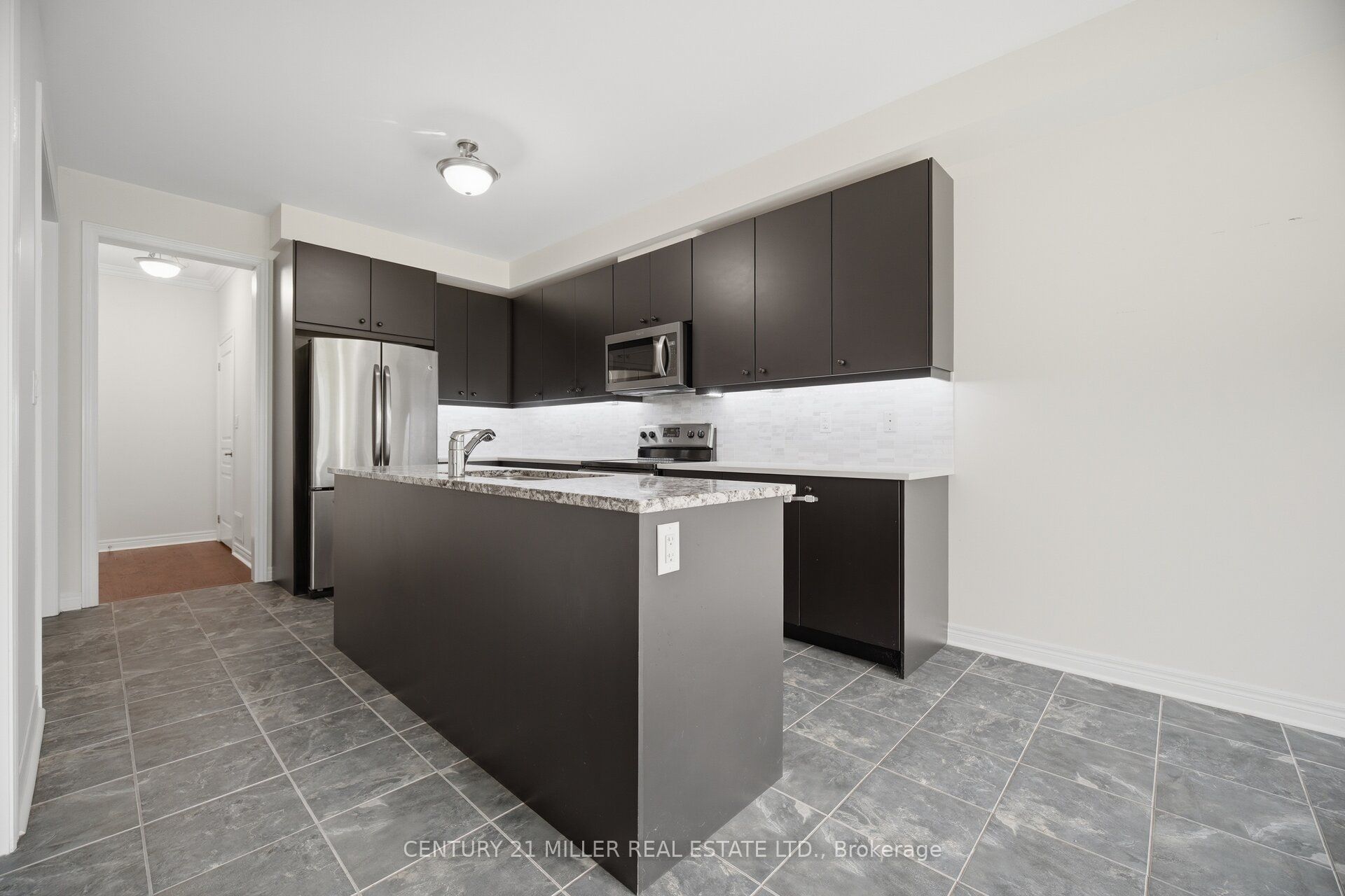 2455 Village Common Property Photo 8
