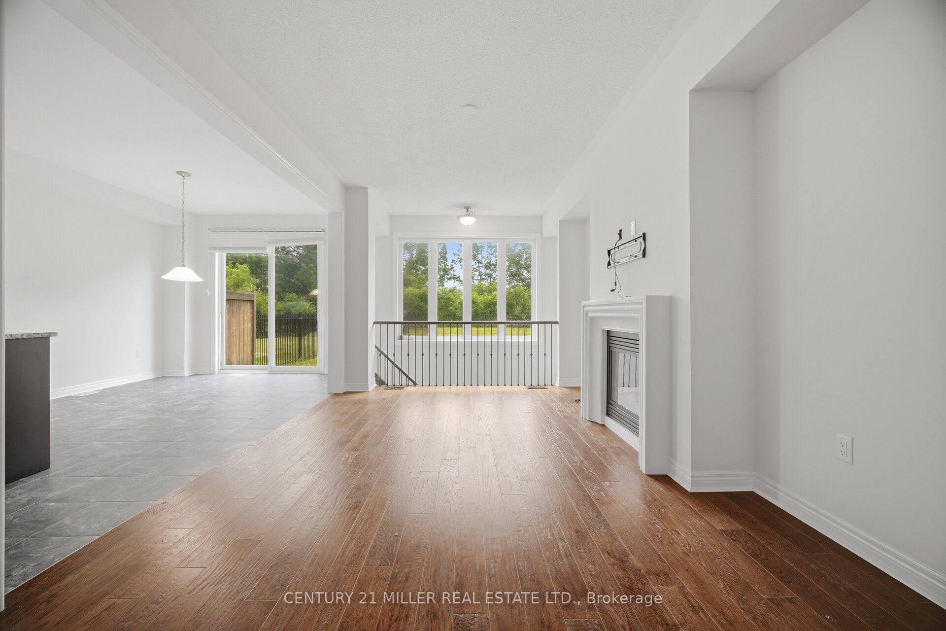 2455 Village Common Property Photo 16