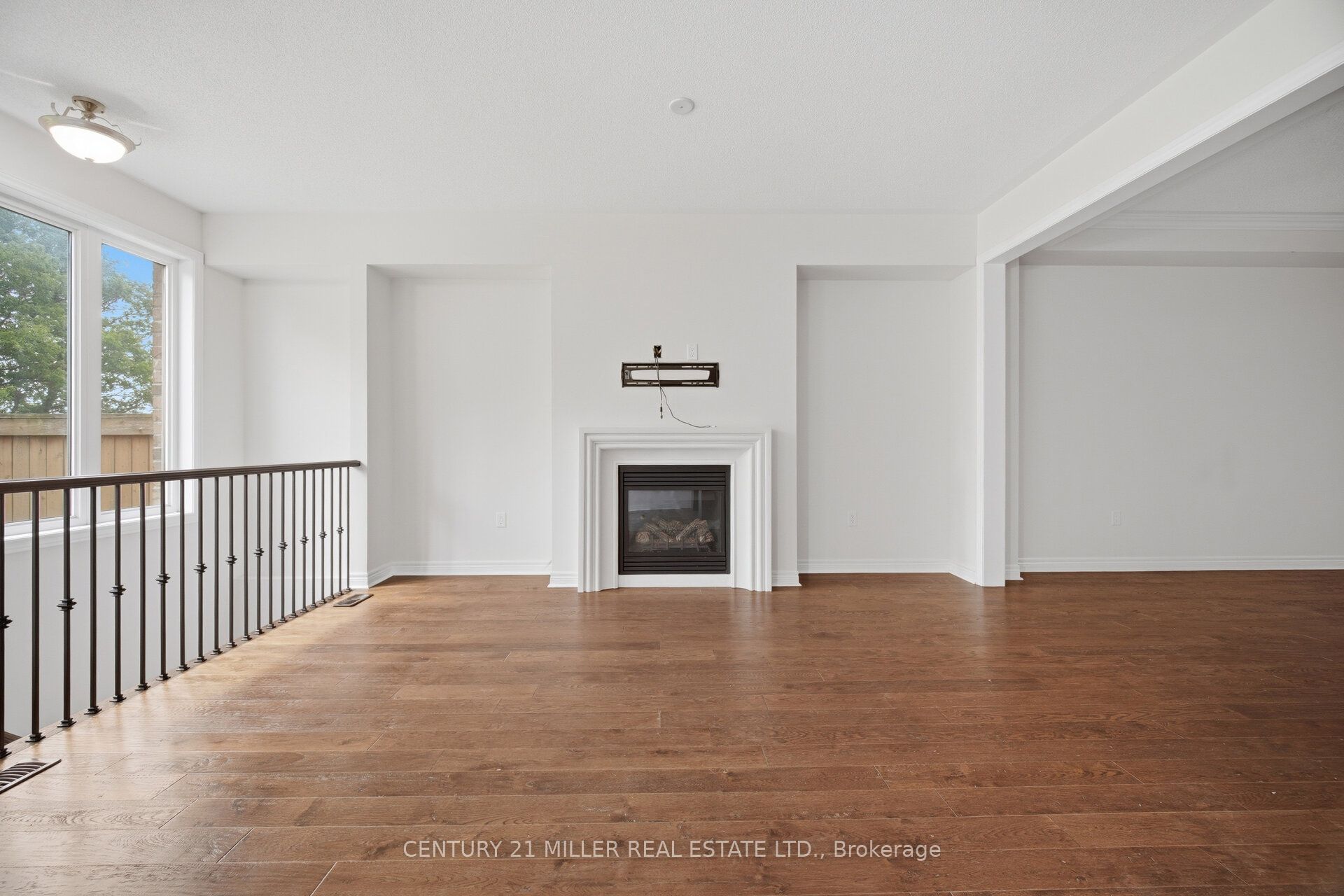 2455 Village Common Property Photo 17