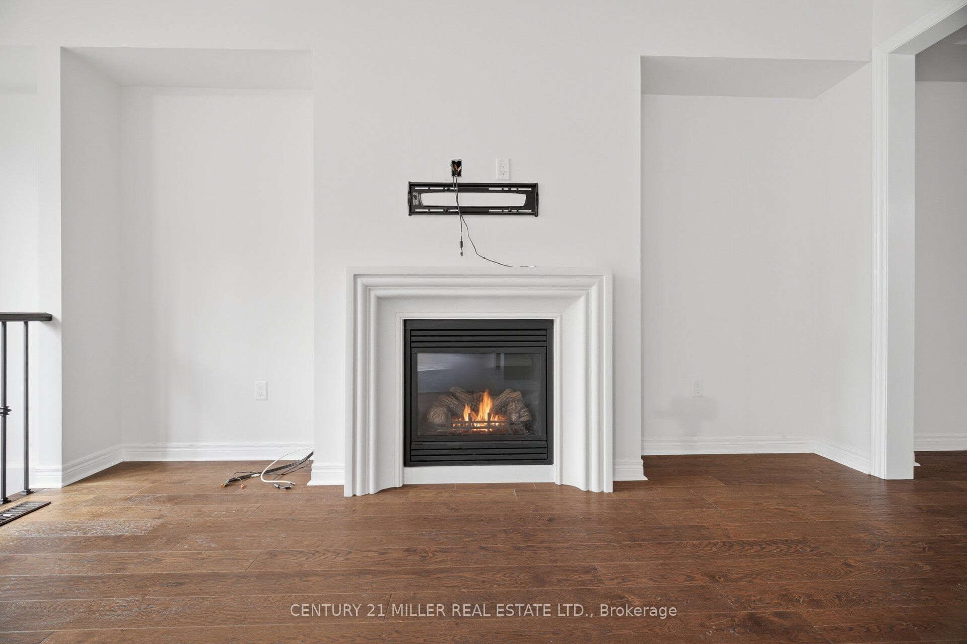 2455 Village Common Property Photo 18