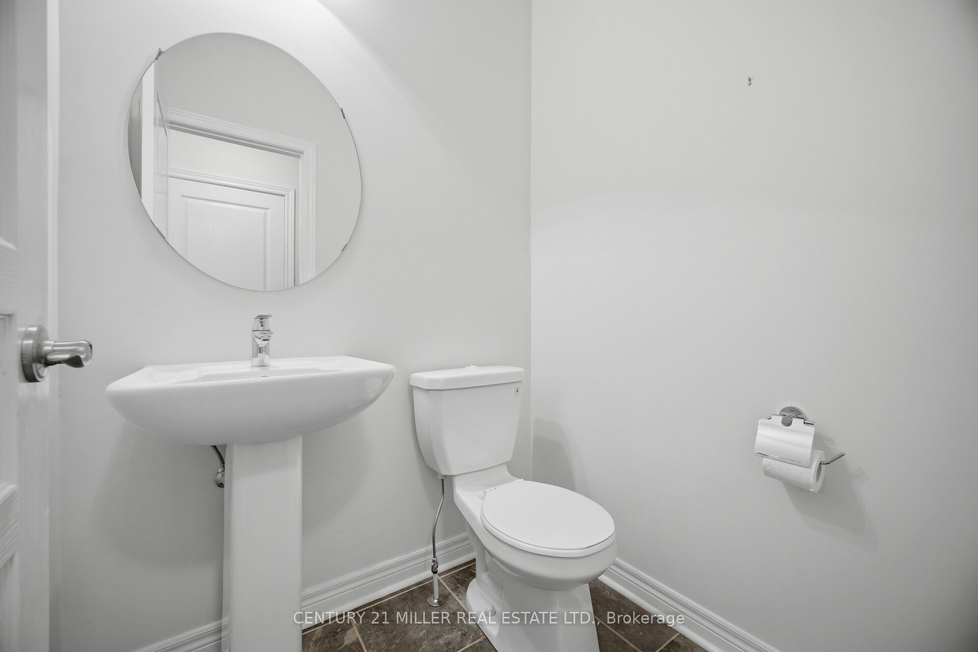 2455 Village Common Property Photo 20