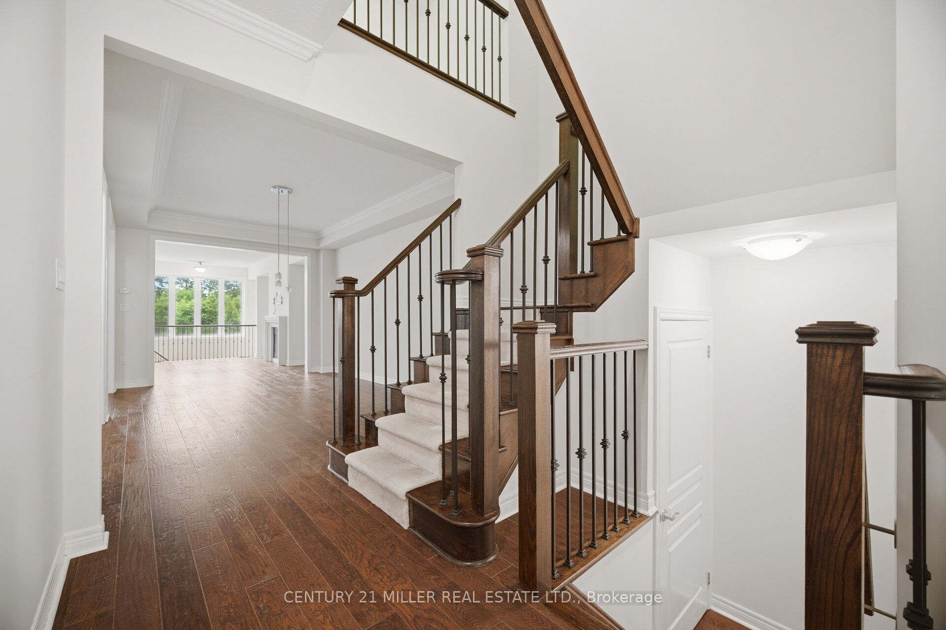 2455 Village Common Property Photo 21